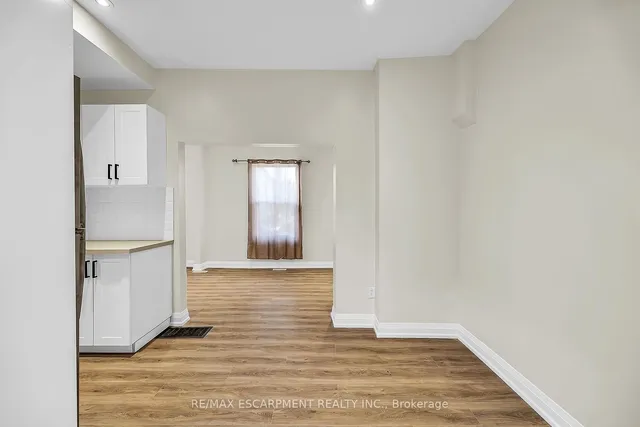 Additional property image - 346 Emerald St