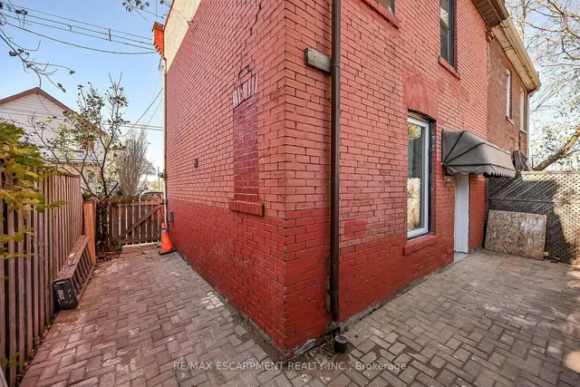 Additional property image - 346 Emerald St