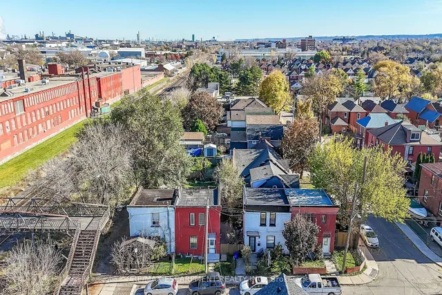 Additional property image - 346 Emerald St