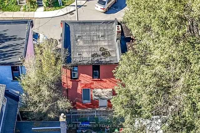 Additional property image - 346 Emerald St