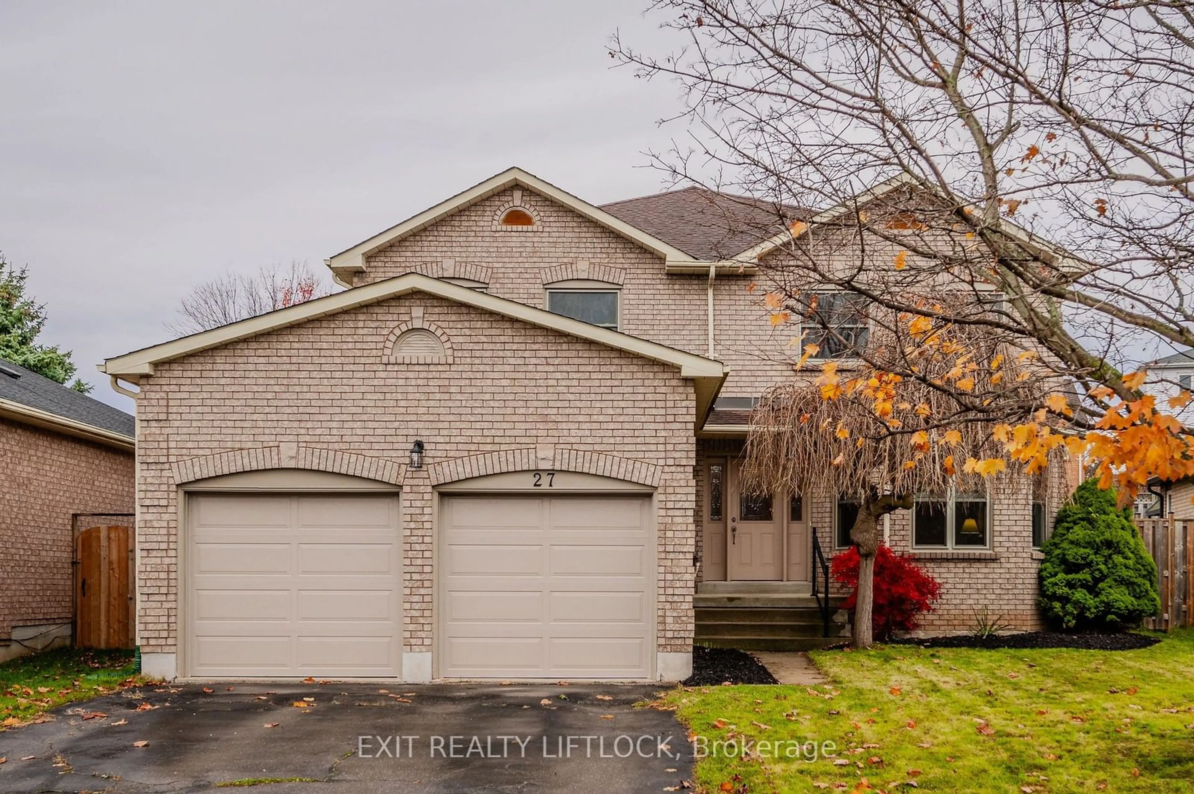 A pic from exterior of the house or condo, the street view for 27 Attwood Dr, Cambridge Ontario N1T 1L4