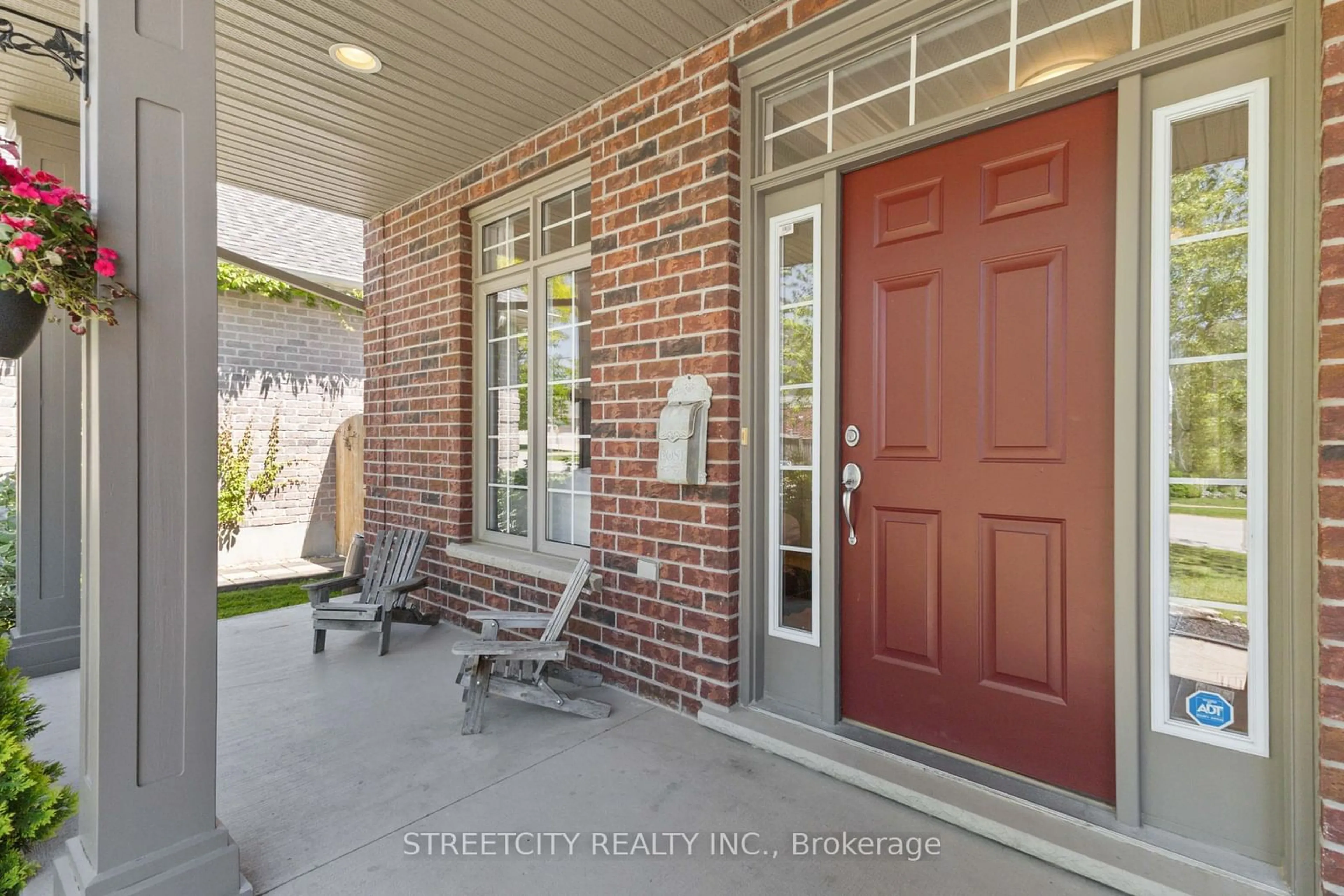 Indoor entryway, cement floor for 201 Willow Ridge Rd, Middlesex Centre Ontario N0M 2A0