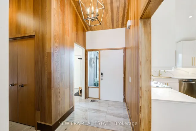 Additional property image - 380 Parkside Dr