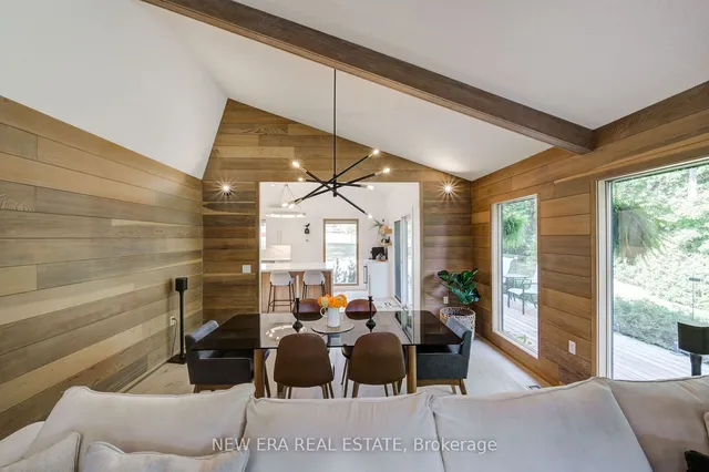 Additional property image - 380 Parkside Dr