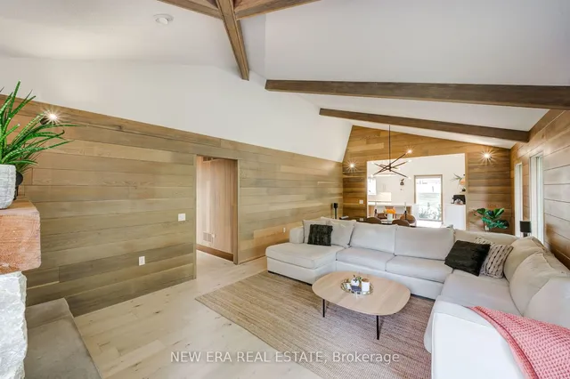 Additional property image - 380 Parkside Dr