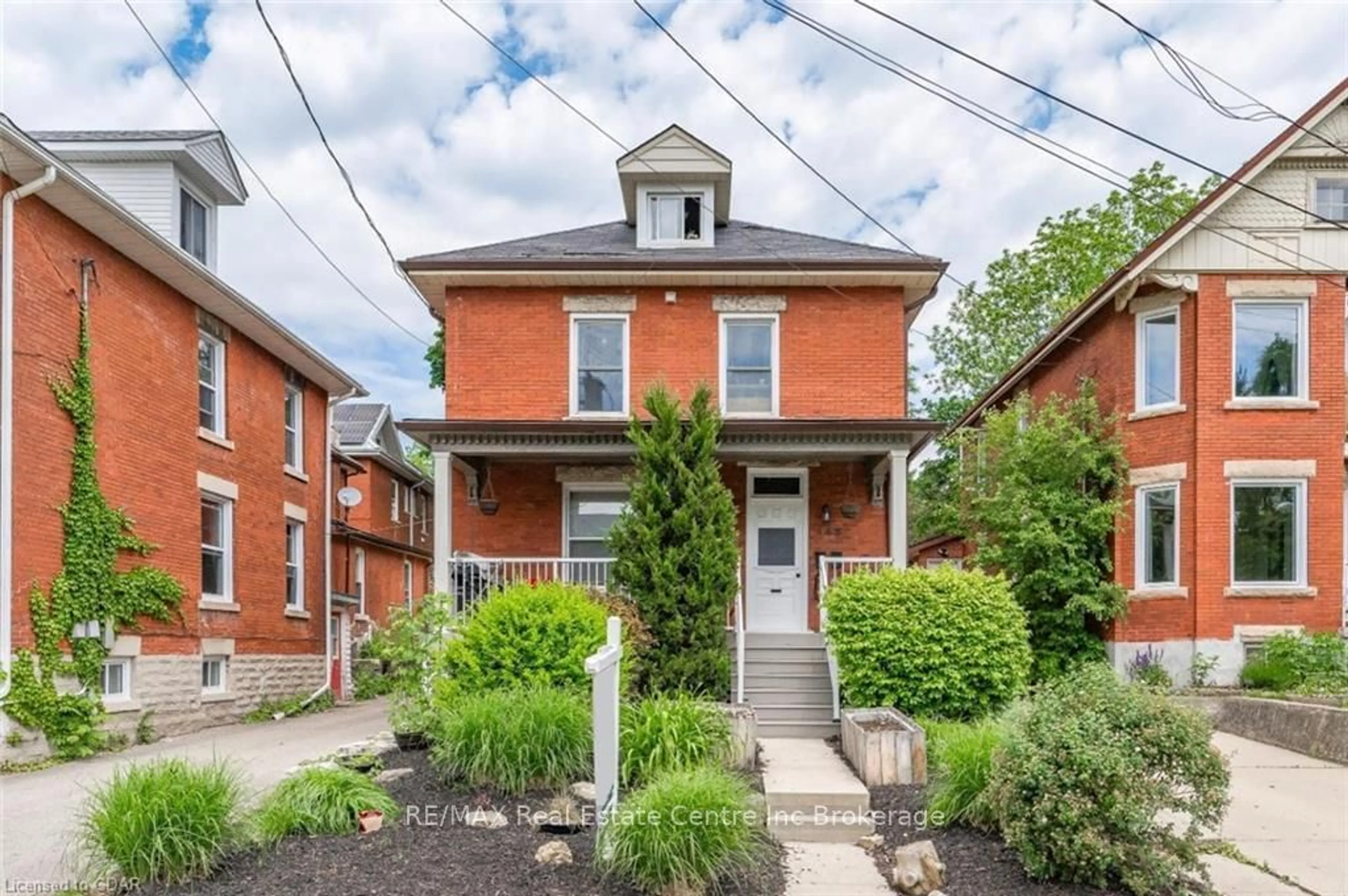 Home with brick exterior material for 145 ARTHUR St, Guelph Ontario N1E 4V4