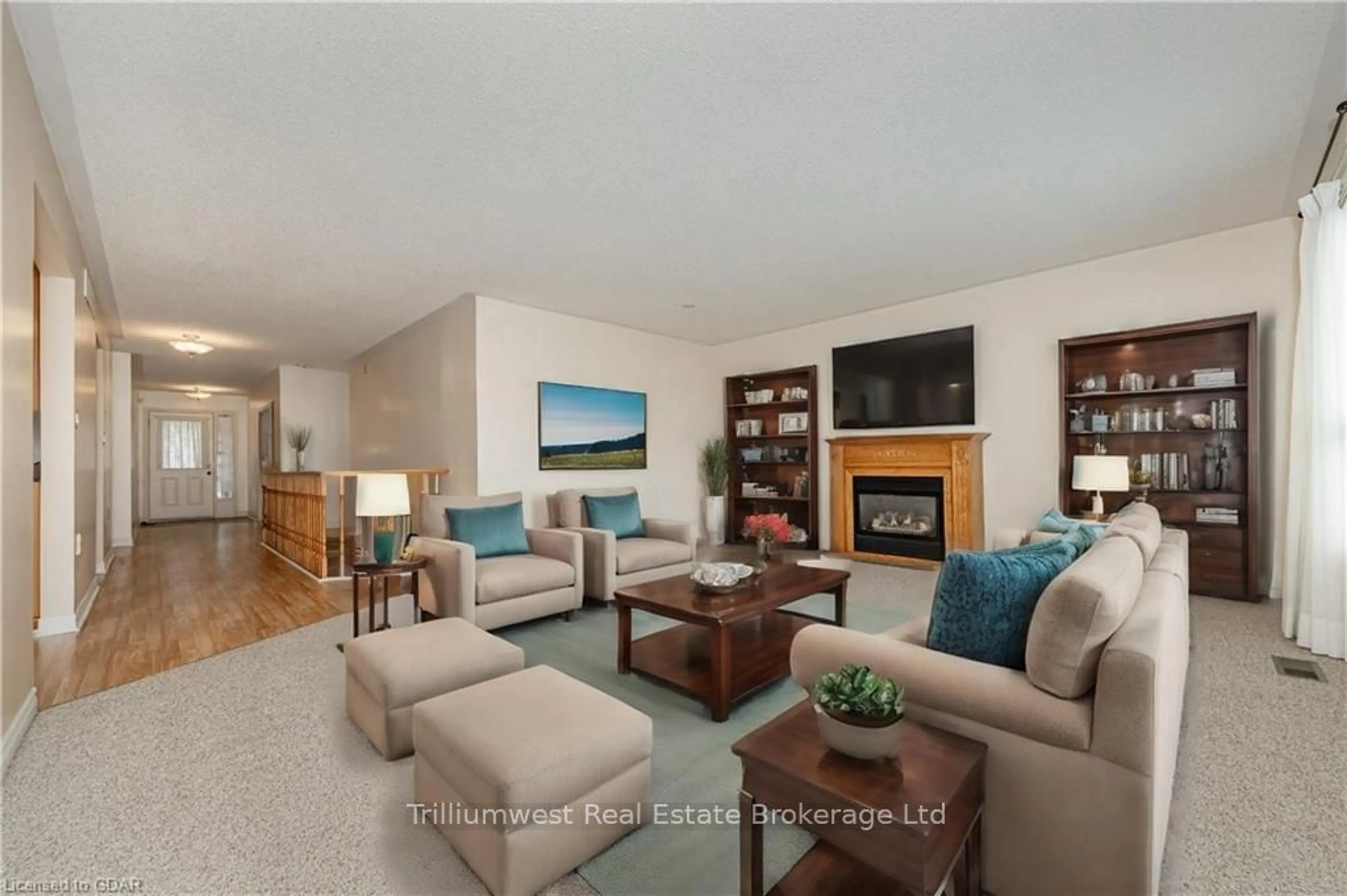 Living room, wood floors for 74 WHITE PINE Way, Guelph Ontario N1G 4X7