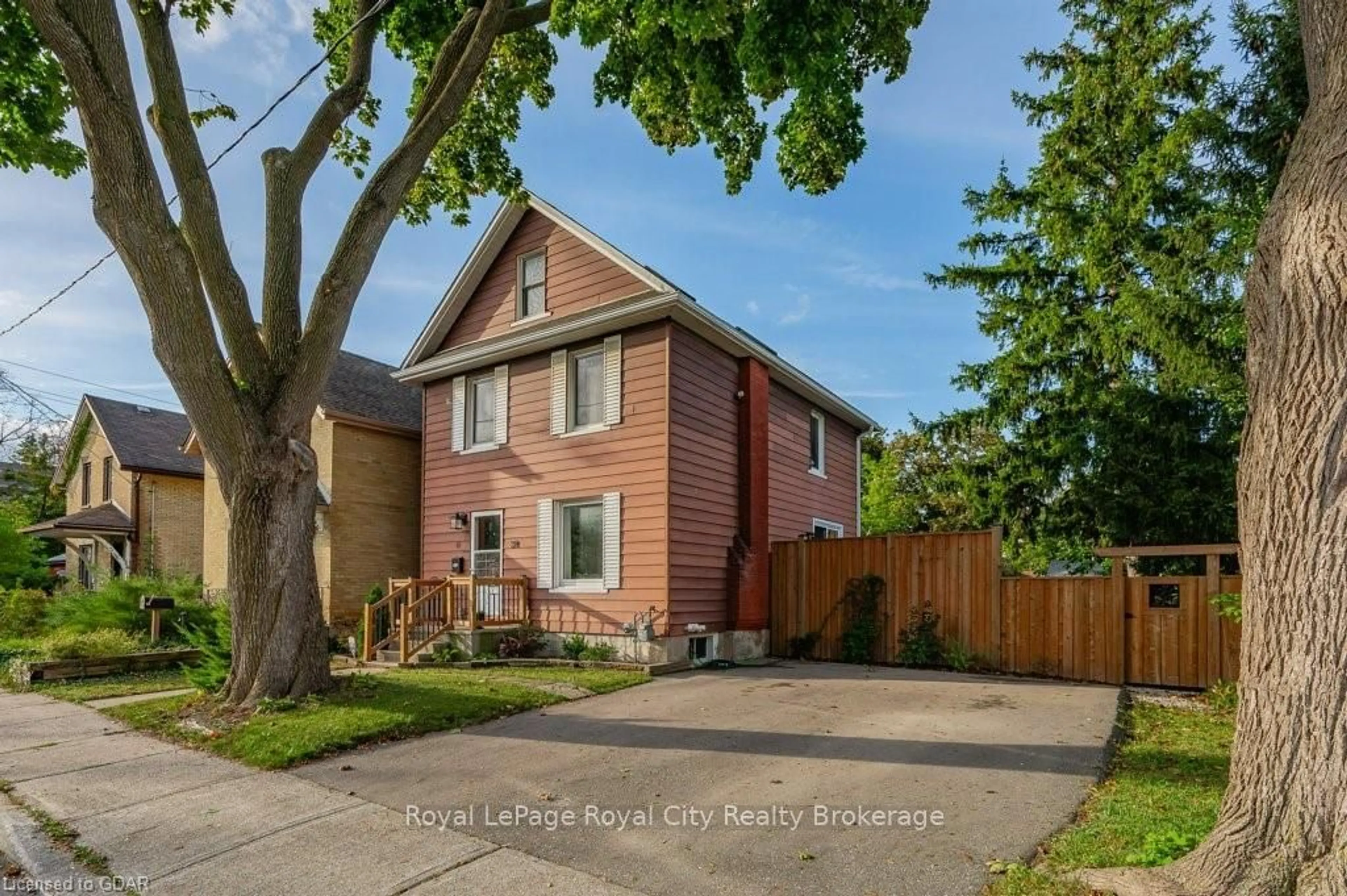 A pic from exterior of the house or condo, the fenced backyard for 28 BLAIR Rd, Cambridge Ontario N1S 2H6