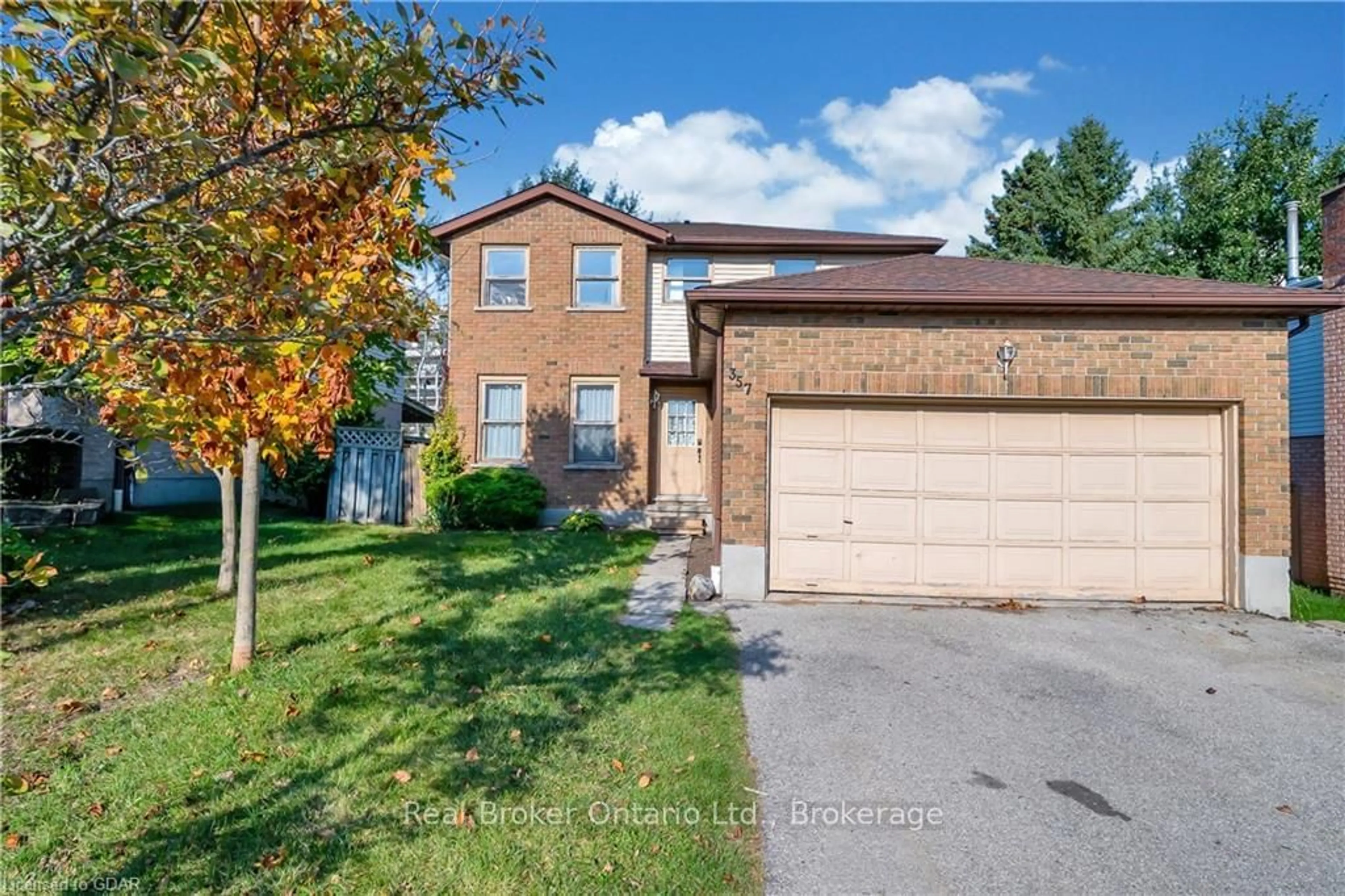 Frontside or backside of a home, the street view for 357 STEPHANIE Dr, Guelph Ontario N1K 1R3