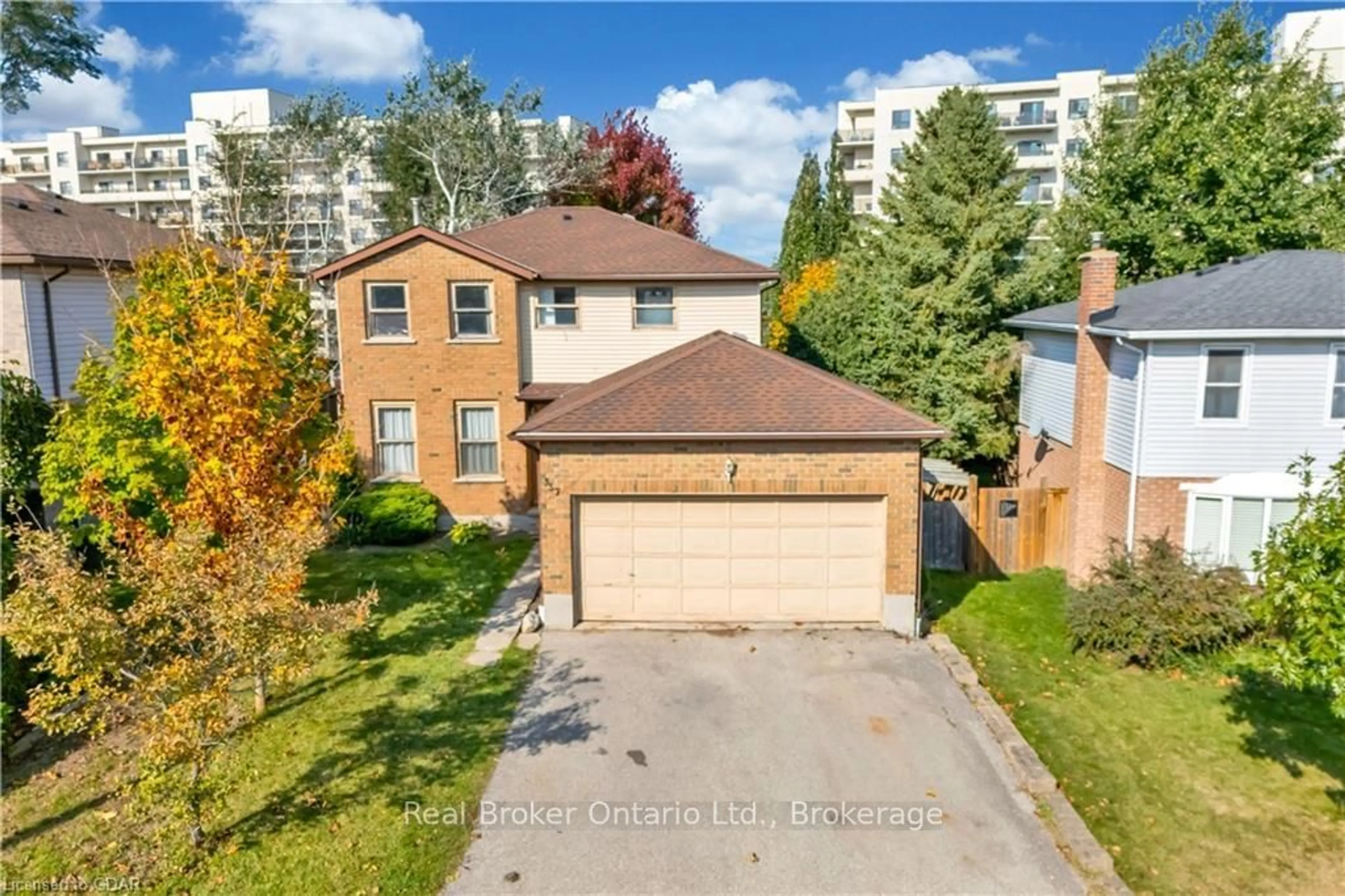 Frontside or backside of a home, the street view for 357 STEPHANIE Dr, Guelph Ontario N1K 1R3