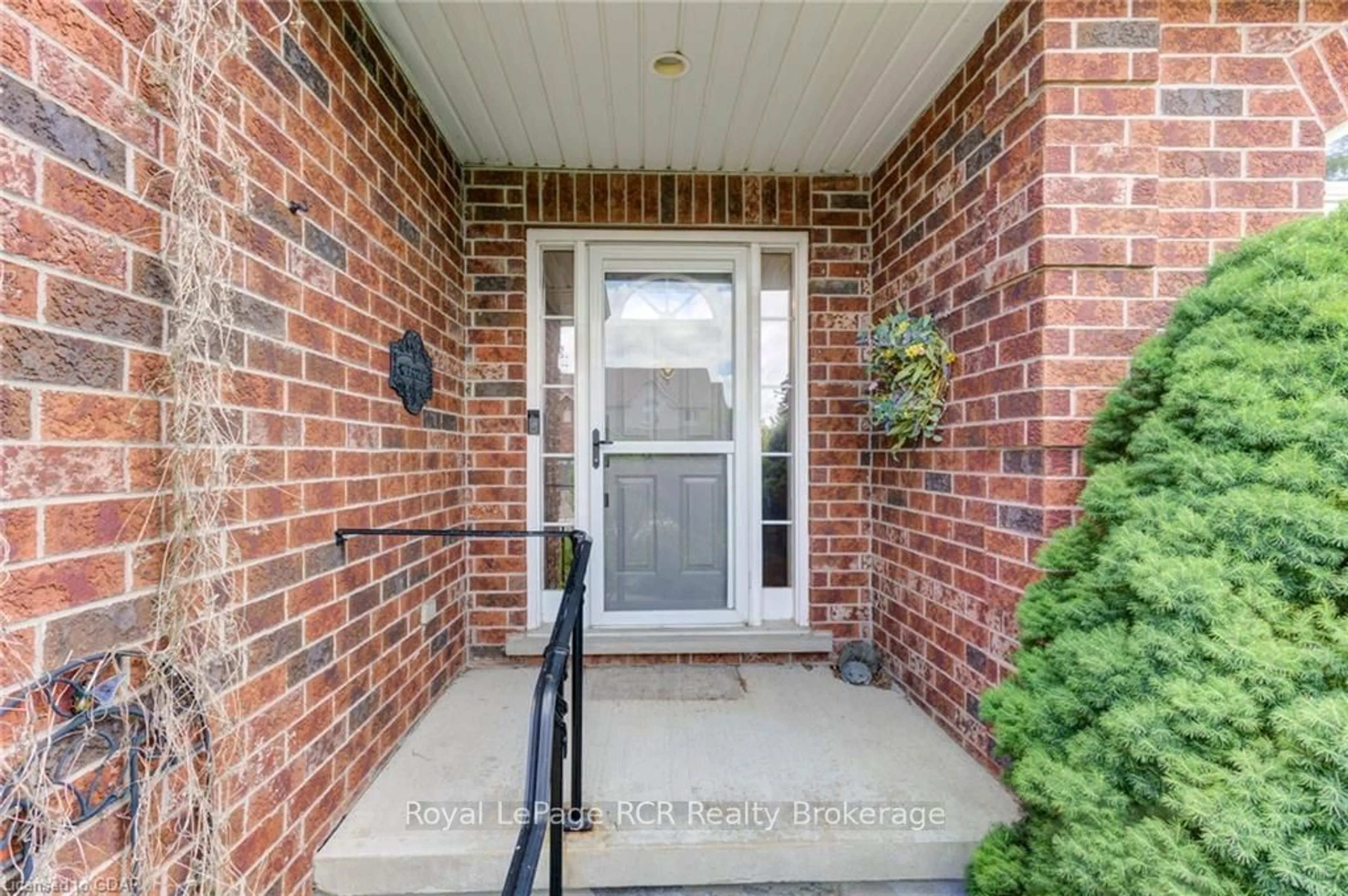 Indoor entryway, wood floors for 300 MCCORD St, Wellington North Ontario N0G 1A0