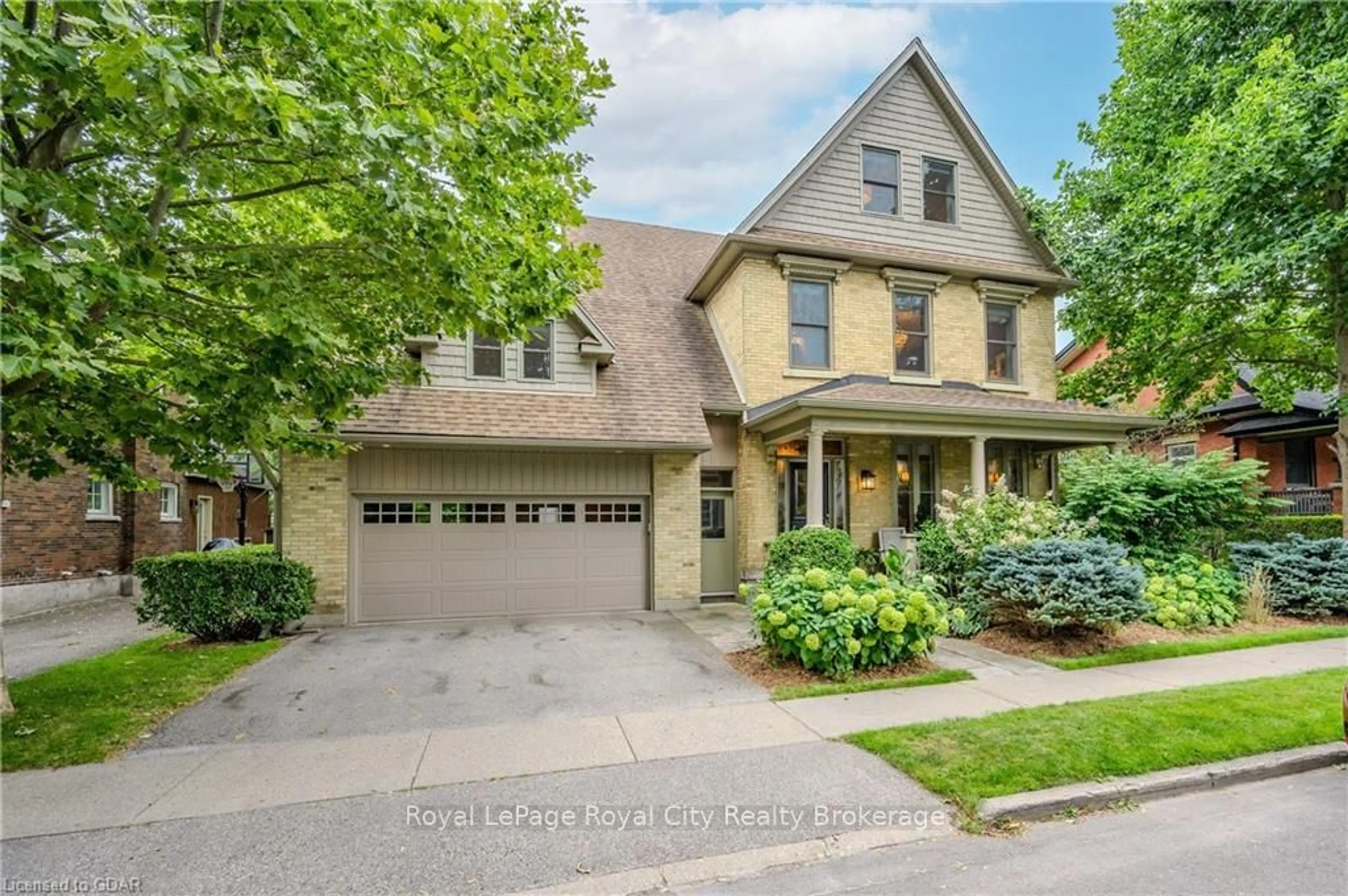 Frontside or backside of a home, the street view for 42 LIVERPOOL St, Guelph Ontario N1H 2K9