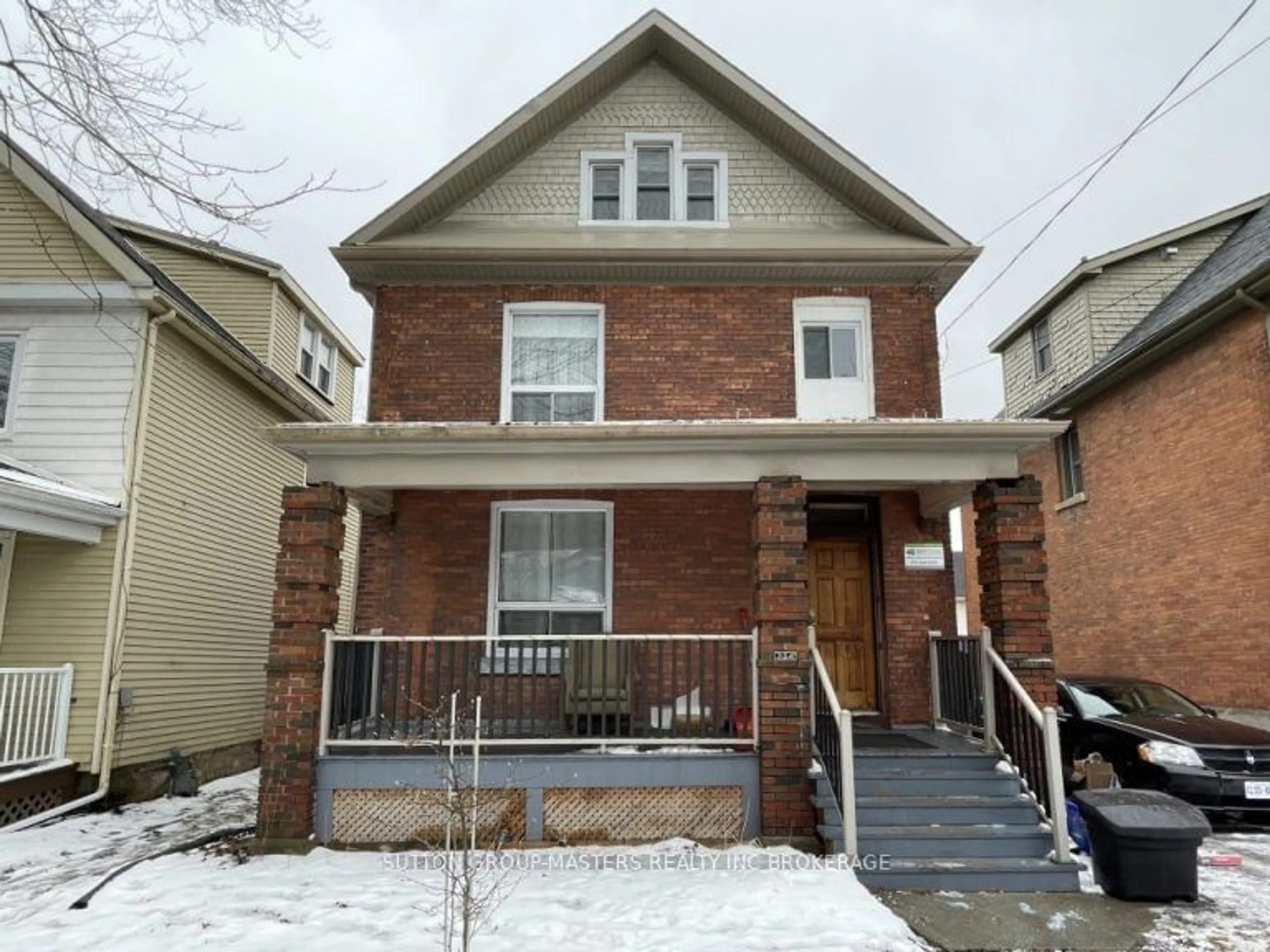 Frontside or backside of a home, the front or back of building for 324 Victoria St, Kingston Ontario K7L 3Z2