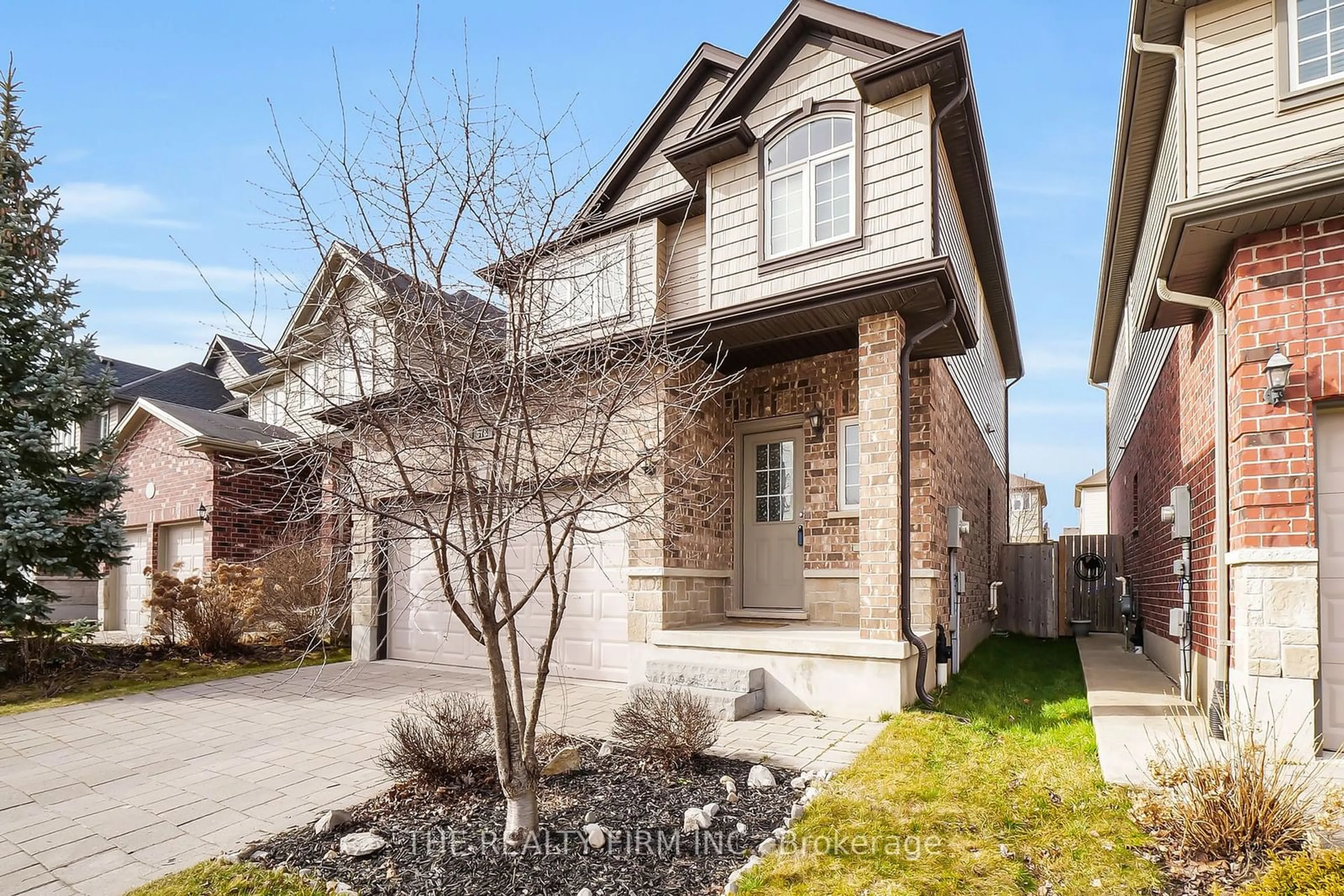 Frontside or backside of a home, cottage for 578 Blackacres Blvd, London Ontario N6G 0H8