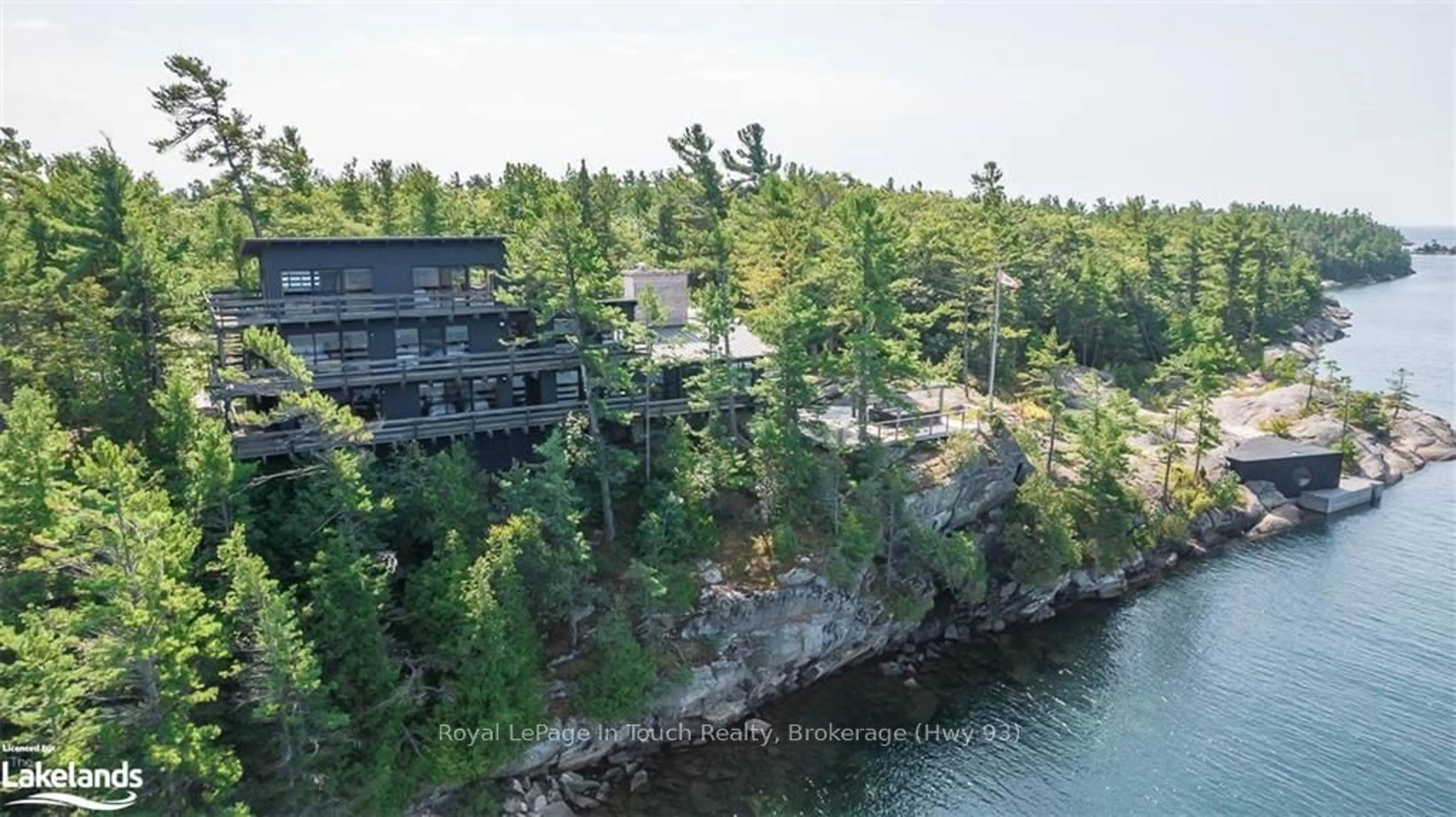 A pic from exterior of the house or condo, cottage for 4 B415 BERNYK, The Archipelago Ontario P2A 1T4