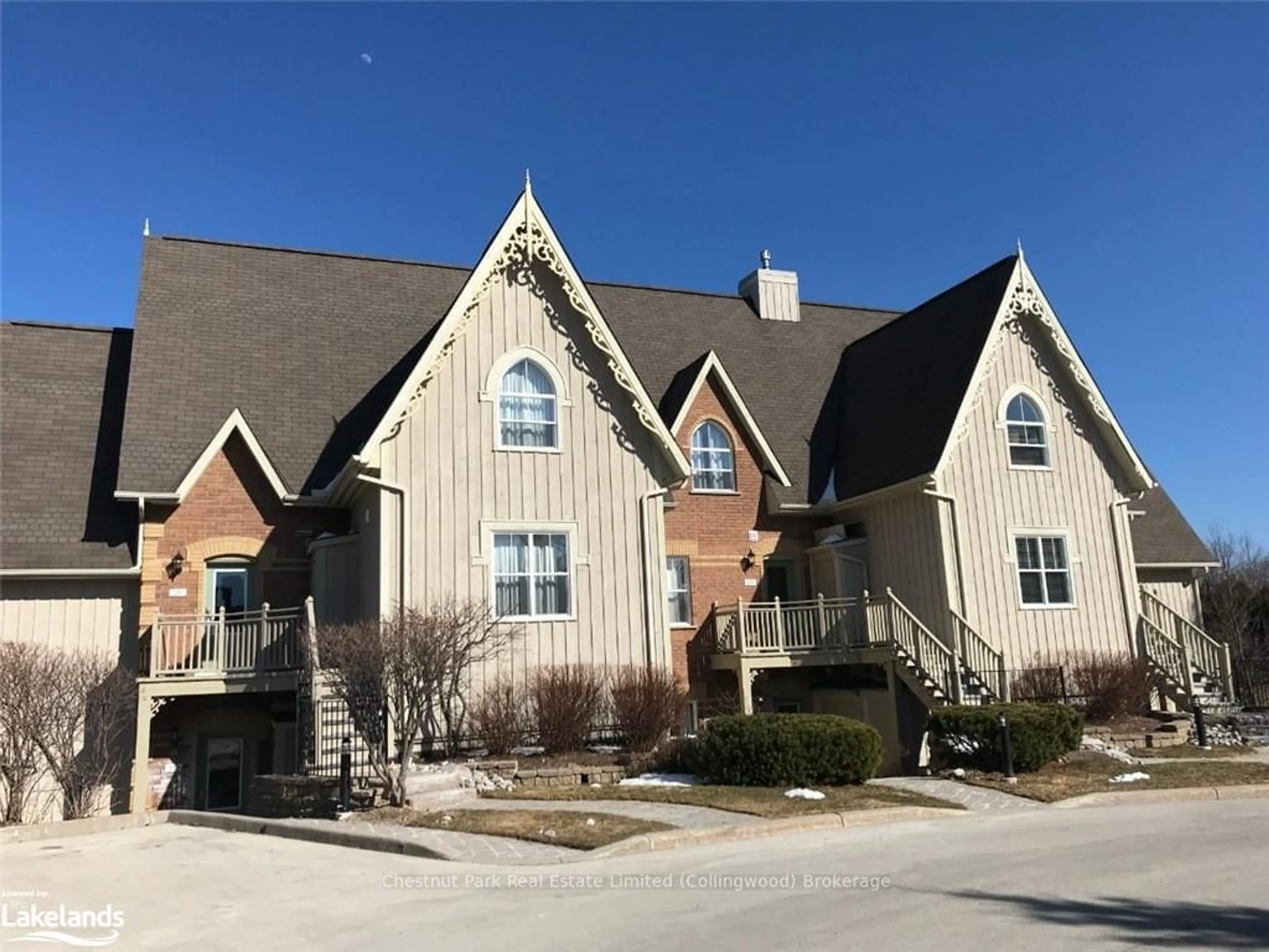 A pic from exterior of the house or condo, the front or back of building for 184 SNOWBRIDGE Way #110, Blue Mountains Ontario L9Y 0V2