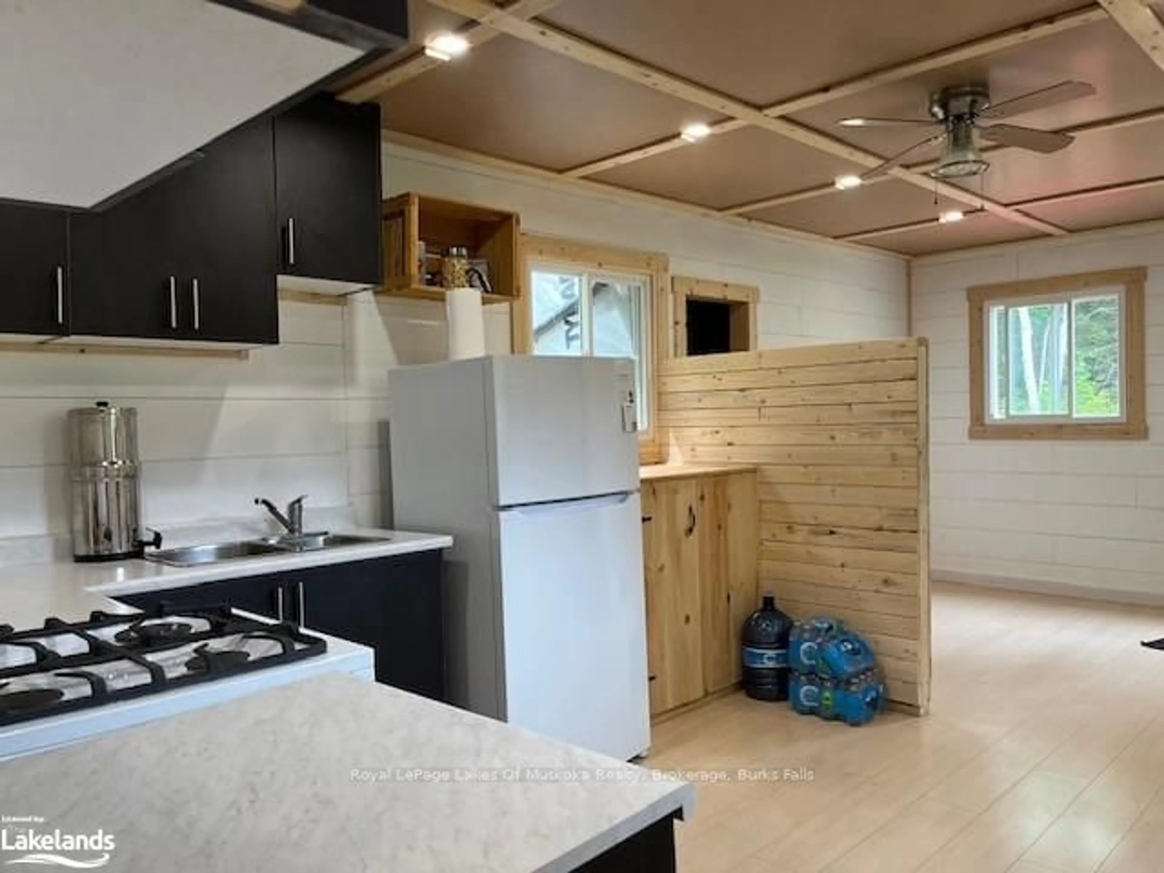 Open concept kitchen for 93 RYE Rd #116, Parry Sound Ontario P0A 1X0