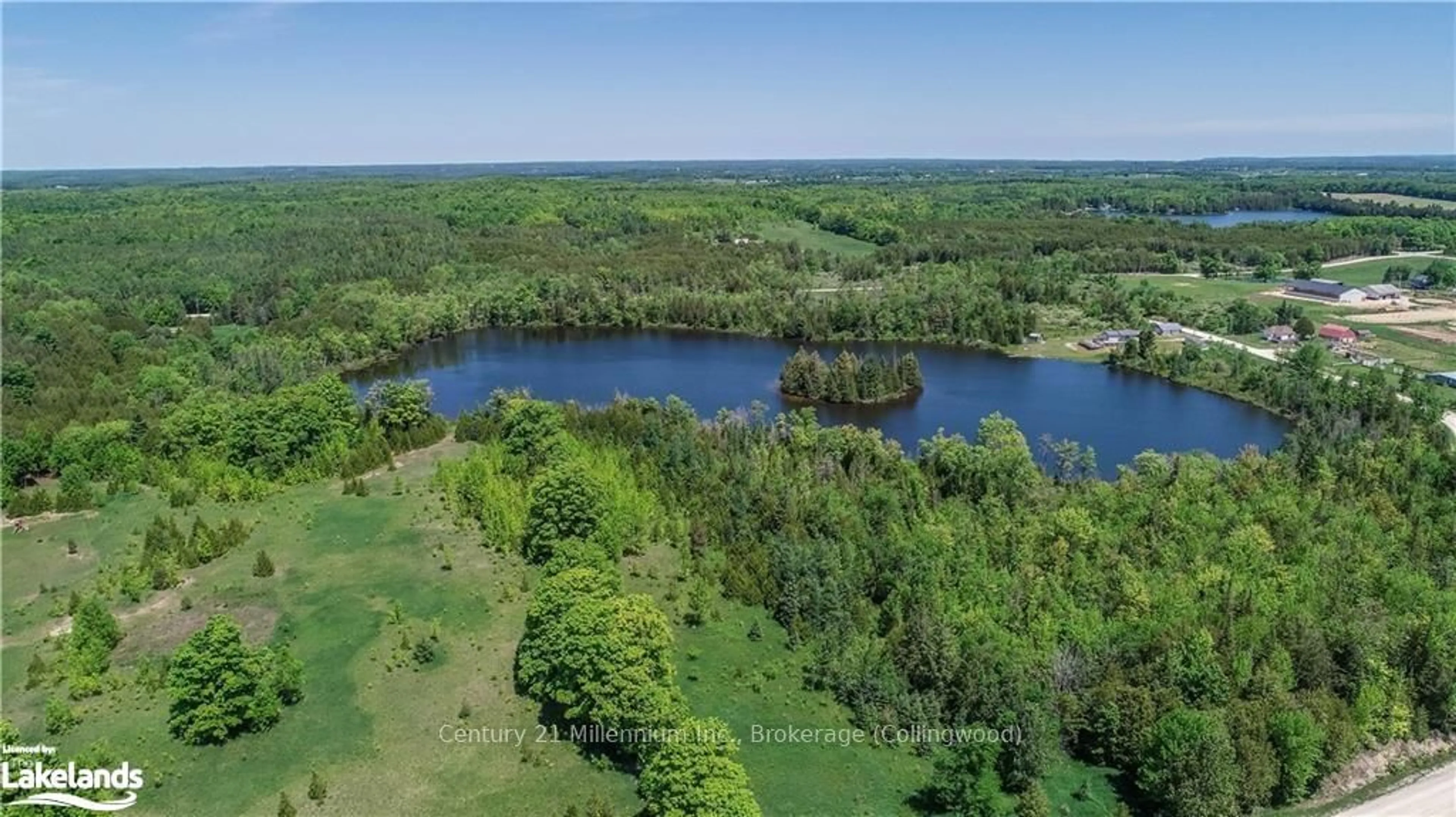 A pic from exterior of the house or condo, the view of lake or river for 123 HIGHLAND Dr, West Grey Ontario N0C 1H0