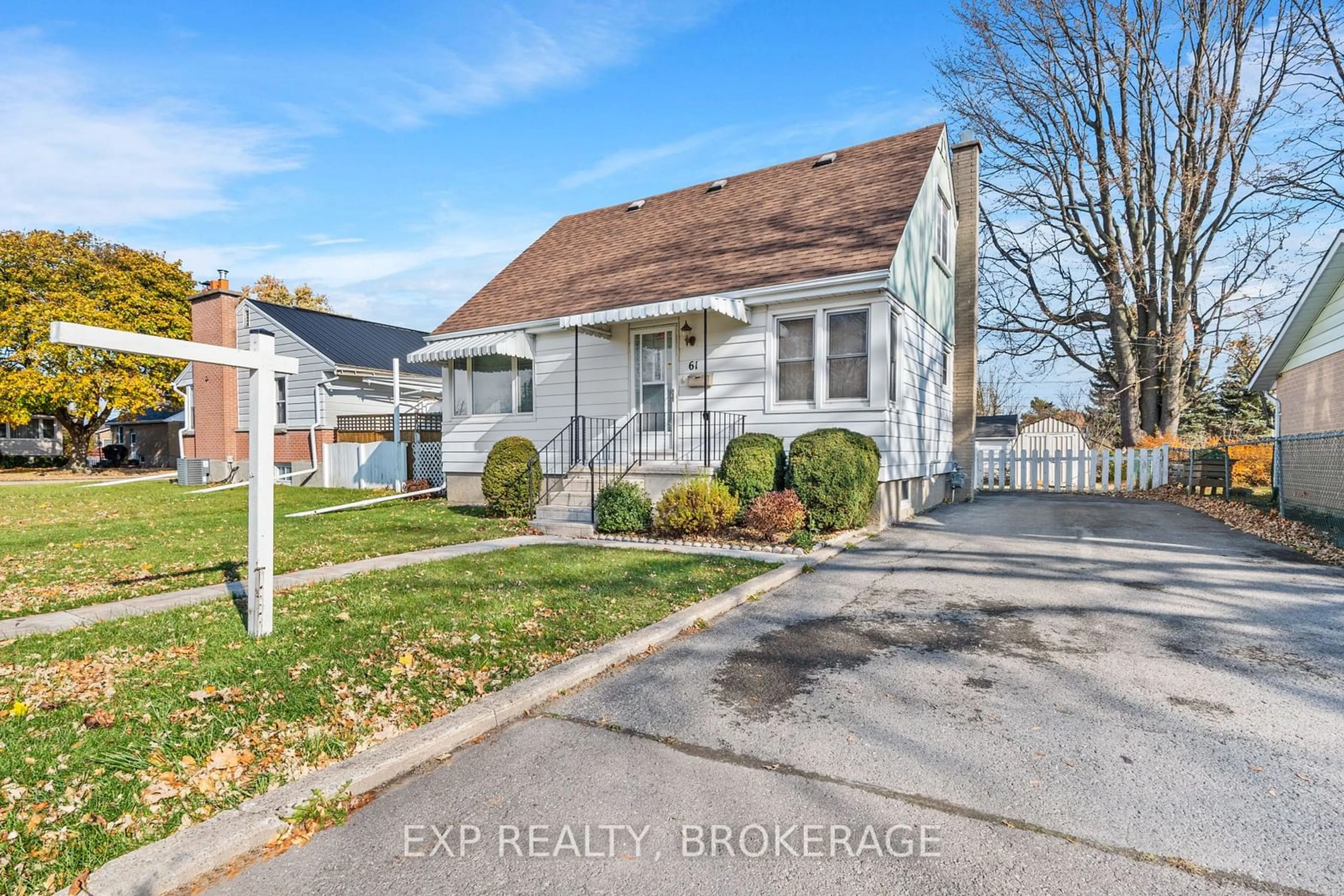 Frontside or backside of a home, the street view for 61 BRANT Ave, Kingston Ontario K7K 4V2