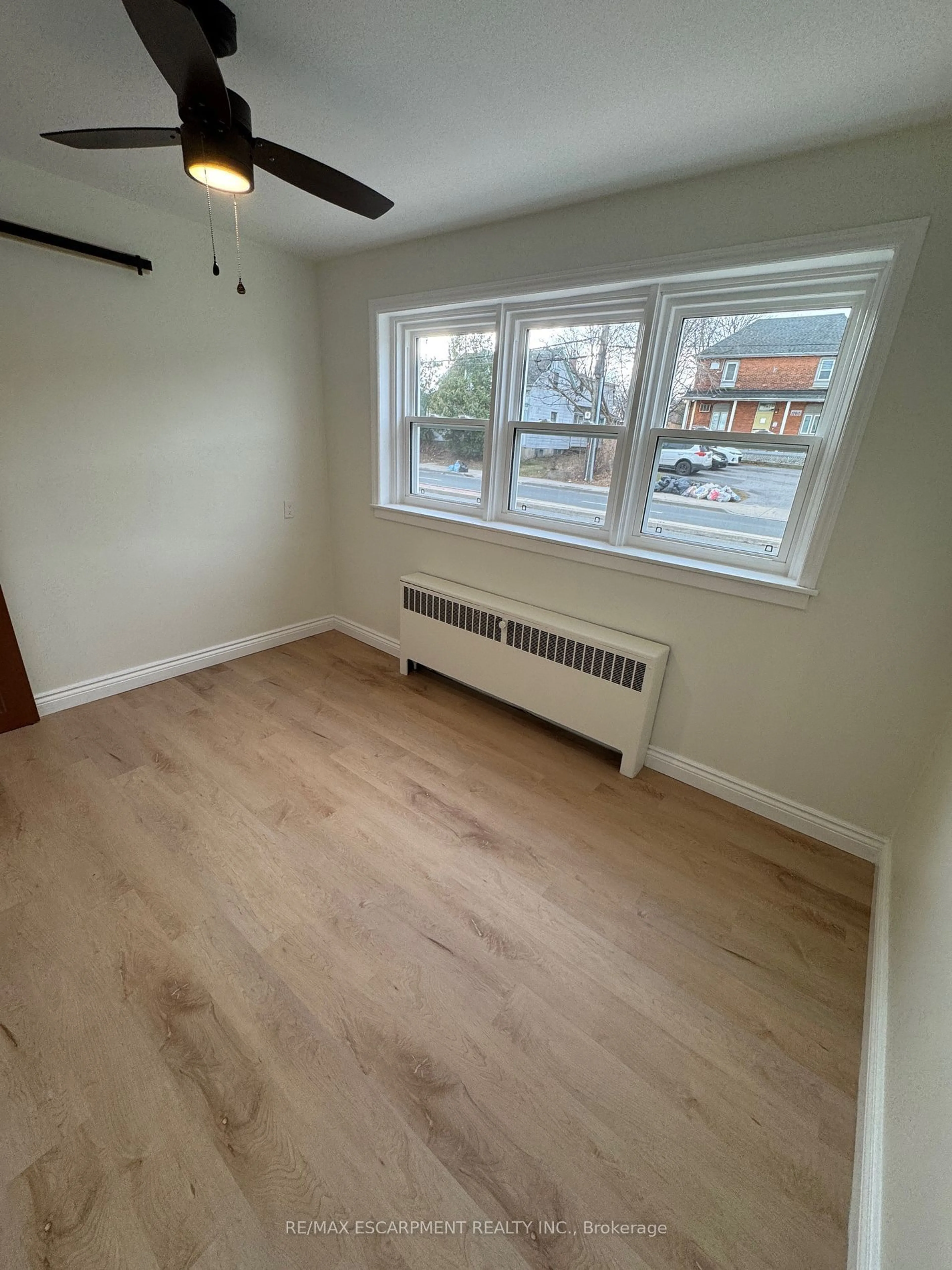 A pic of a room for 1759 King St #15, Hamilton Ontario L8K 1V6