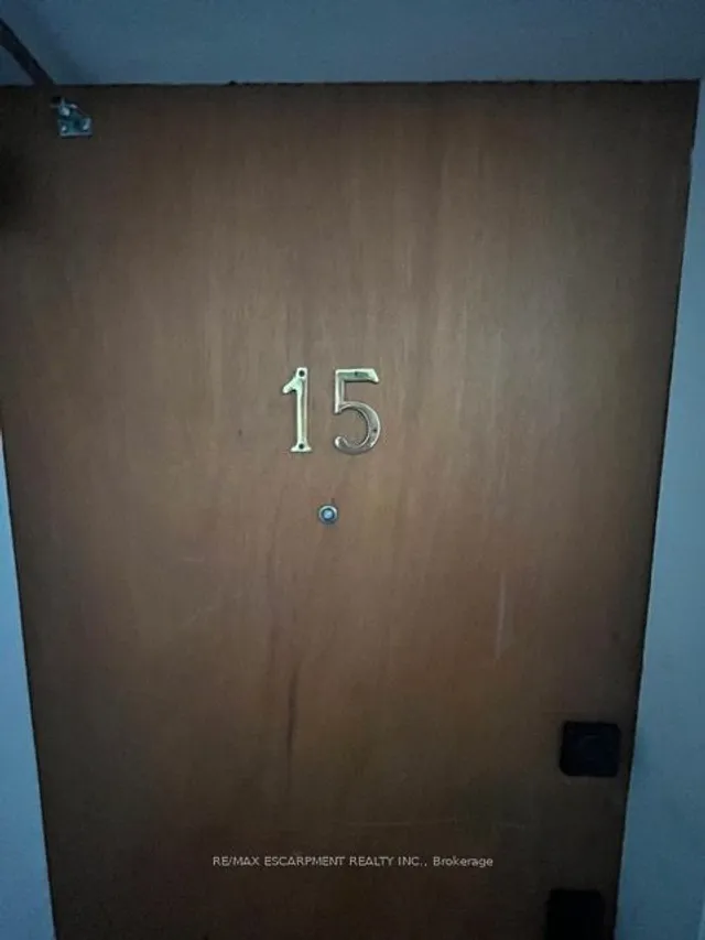 Additional property image - 1759 King St Unit 15