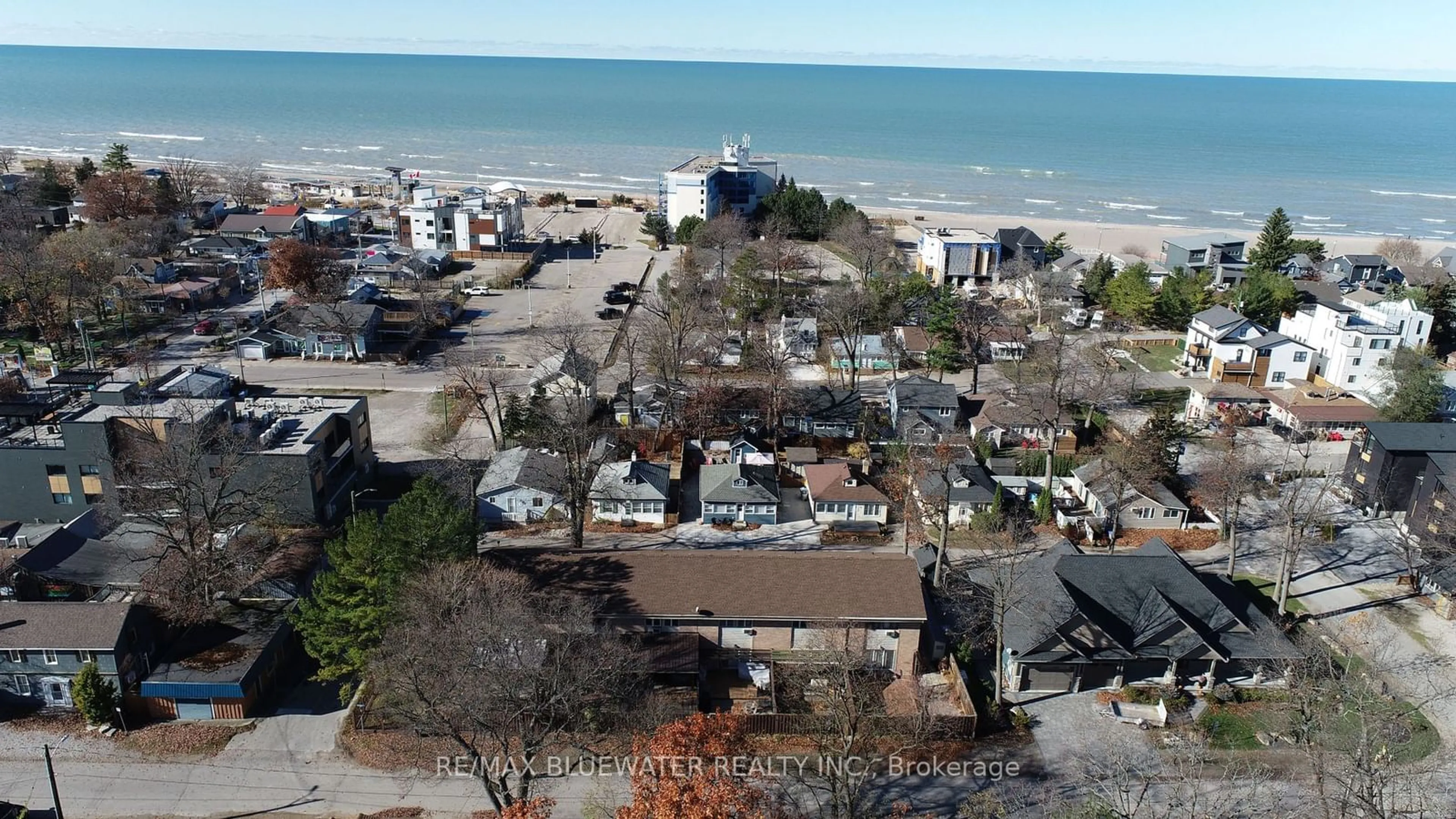 A pic from exterior of the house or condo, the street view for 12 Park Ave, Lambton Shores Ontario N0M 1T0