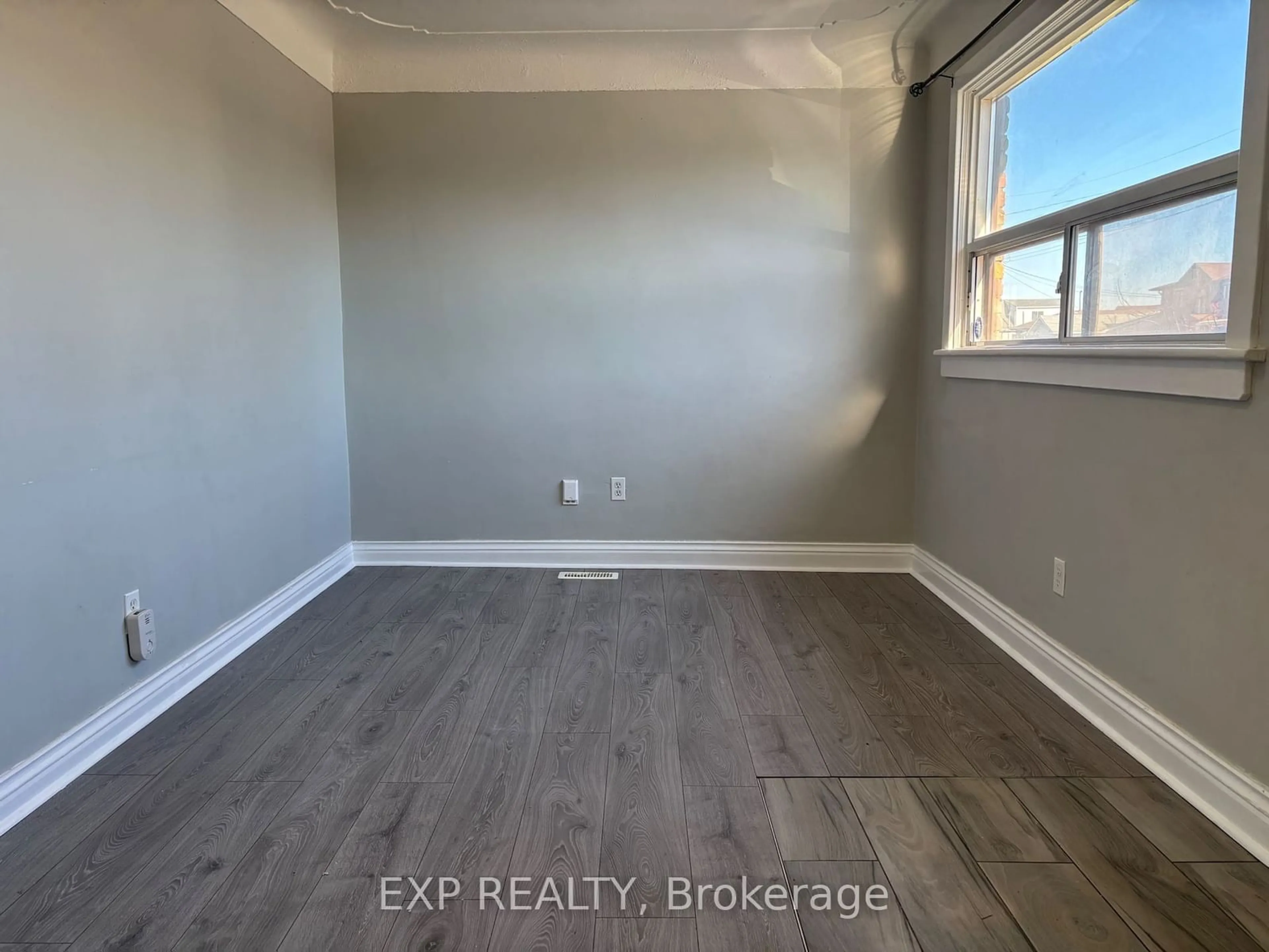 A pic of a room, wood floors for 46 Delena Ave, Hamilton Ontario L8H 1B6