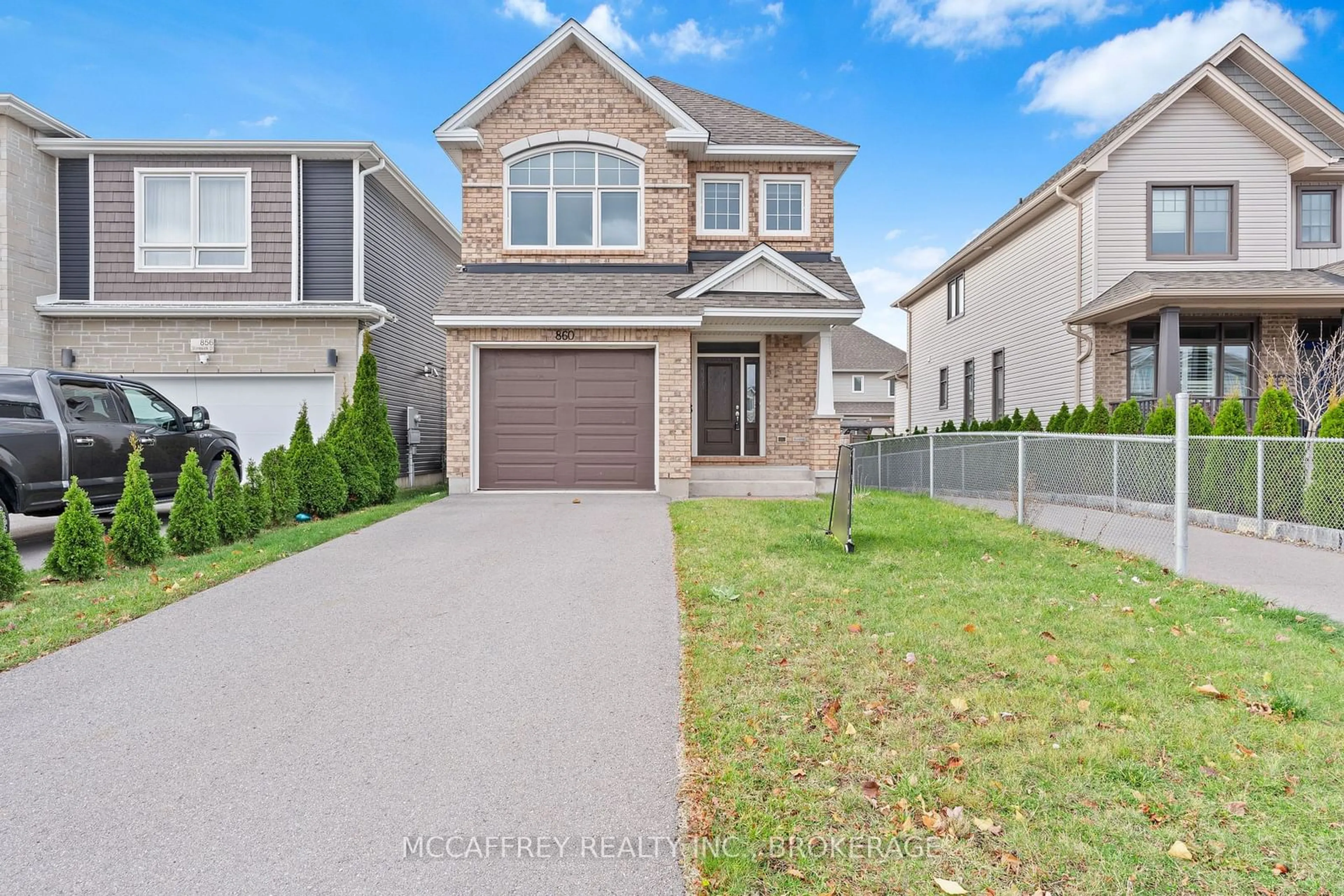 Frontside or backside of a home, the street view for 860 Stonewalk Dr, Kingston Ontario K7K 0H2