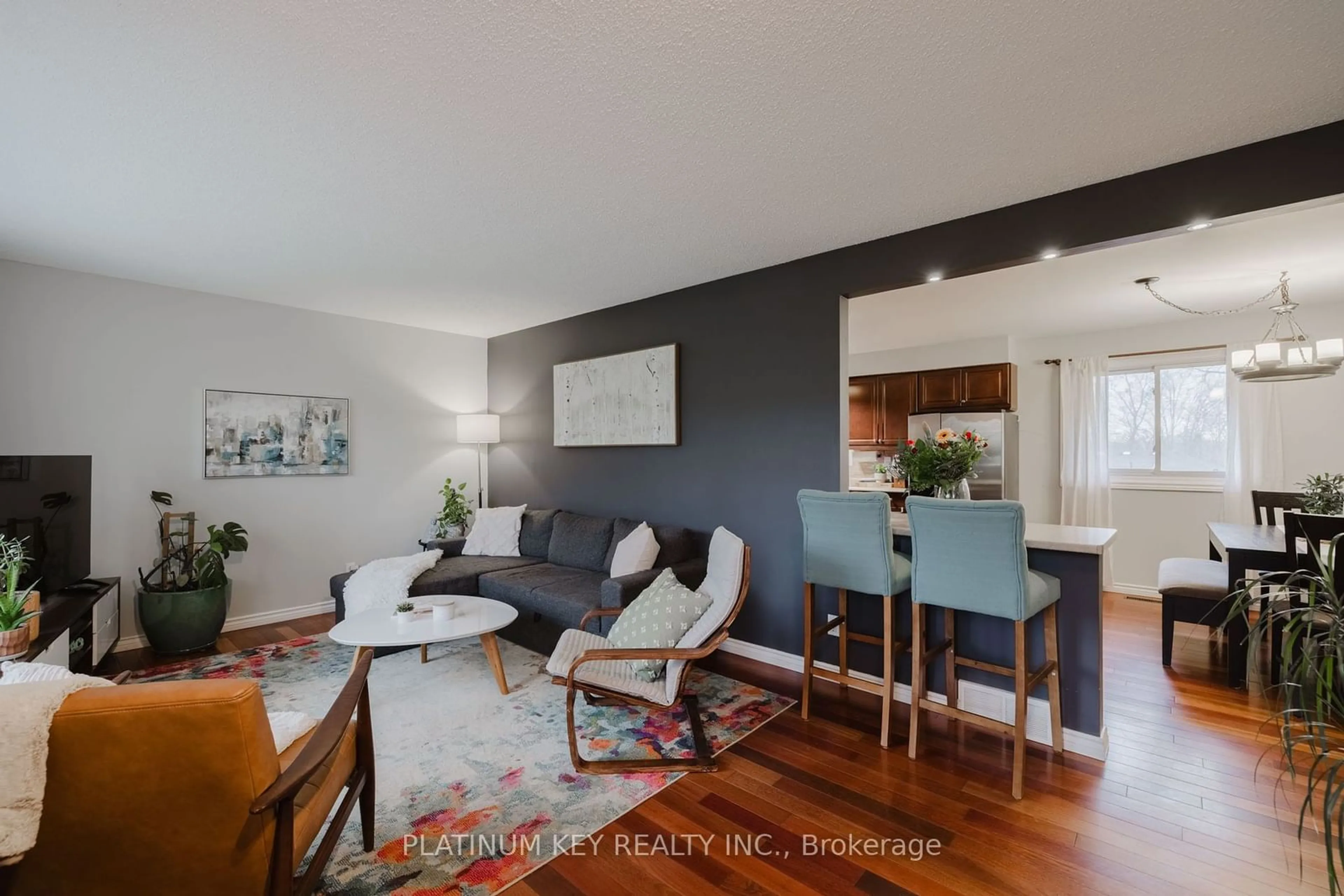 Living room, wood floors for 1035 Byron Baseline Rd, London Ontario N6K 2C5