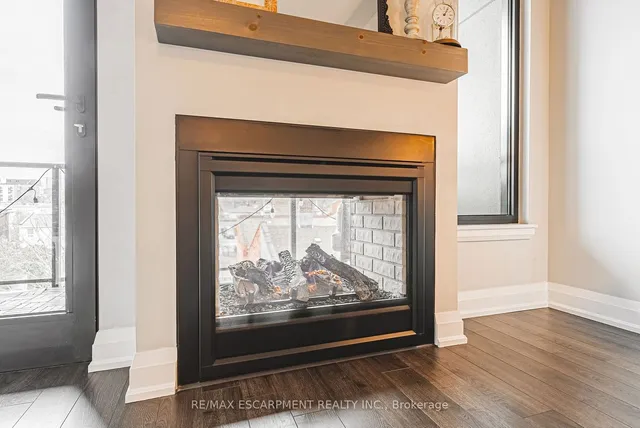 Additional property image - 181 James St Unit 402