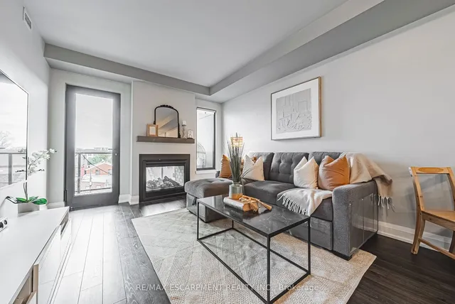 Additional property image - 181 James St Unit 402