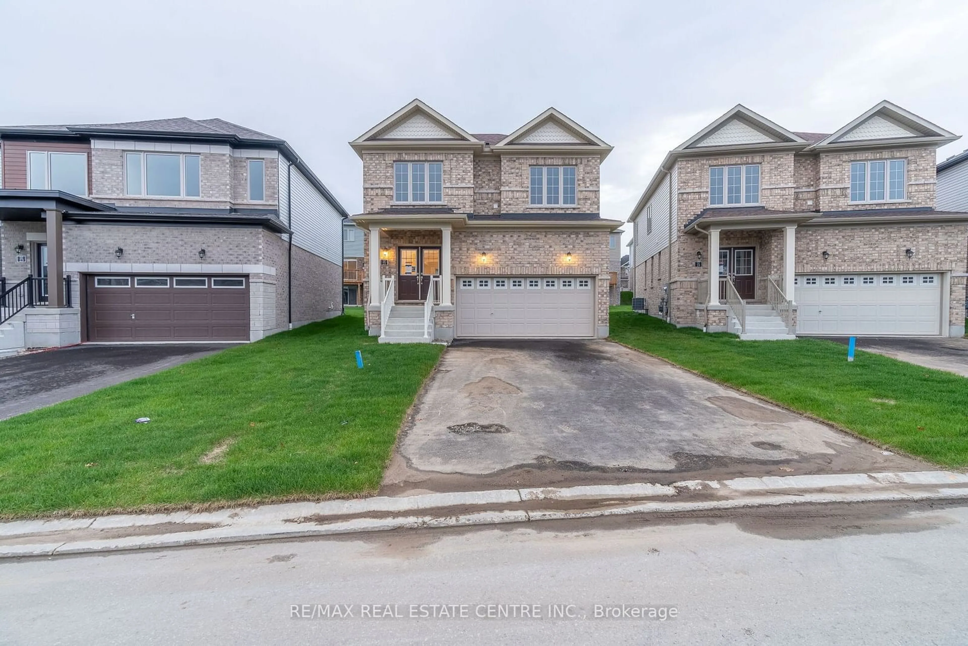 Frontside or backside of a home, the street view for 21 Heming St, Brant Ontario N3L 0M6