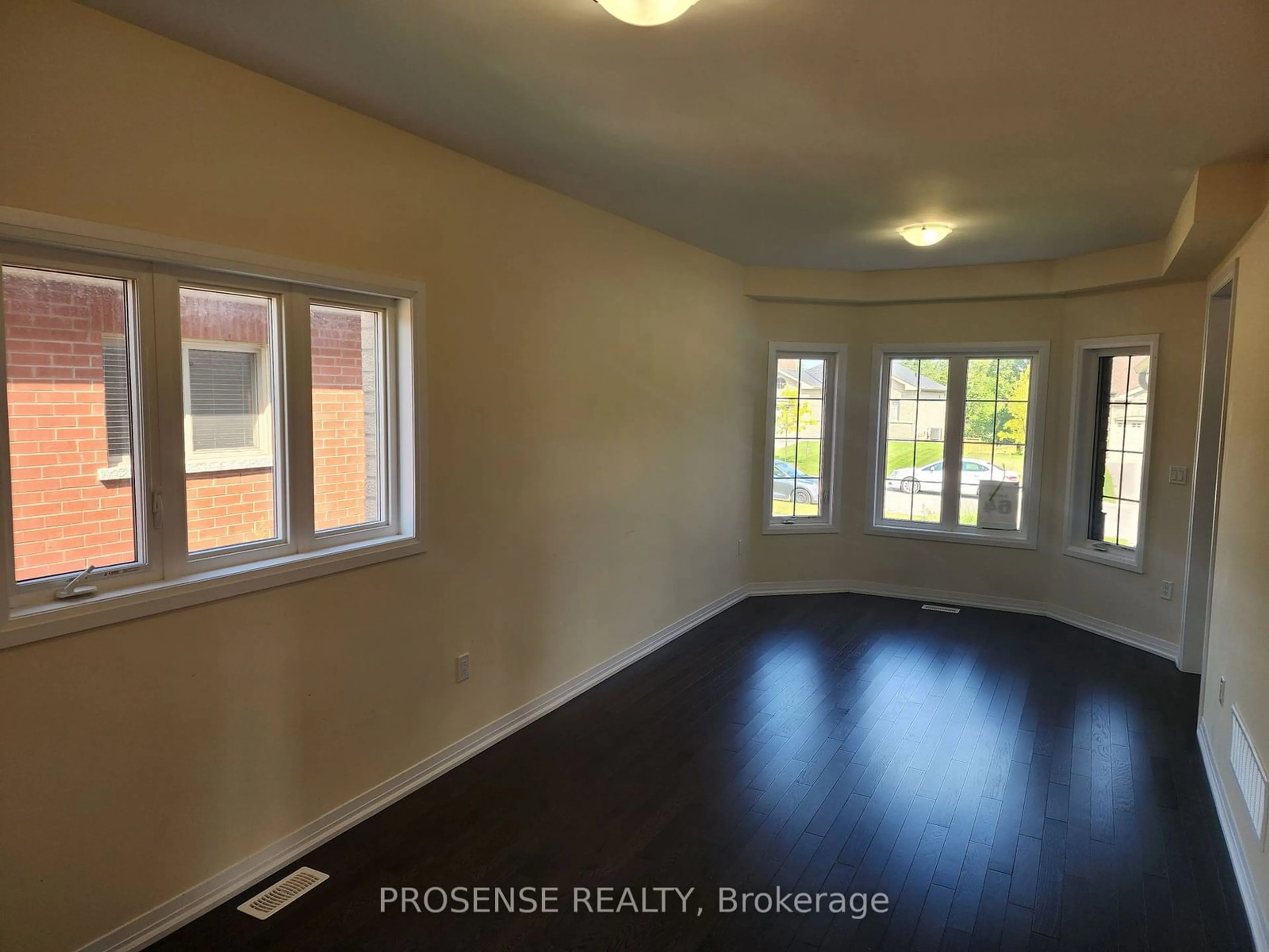 A pic of a room, wood floors for 20 Carew Blvd, Kawartha Lakes Ontario K9V 0P6