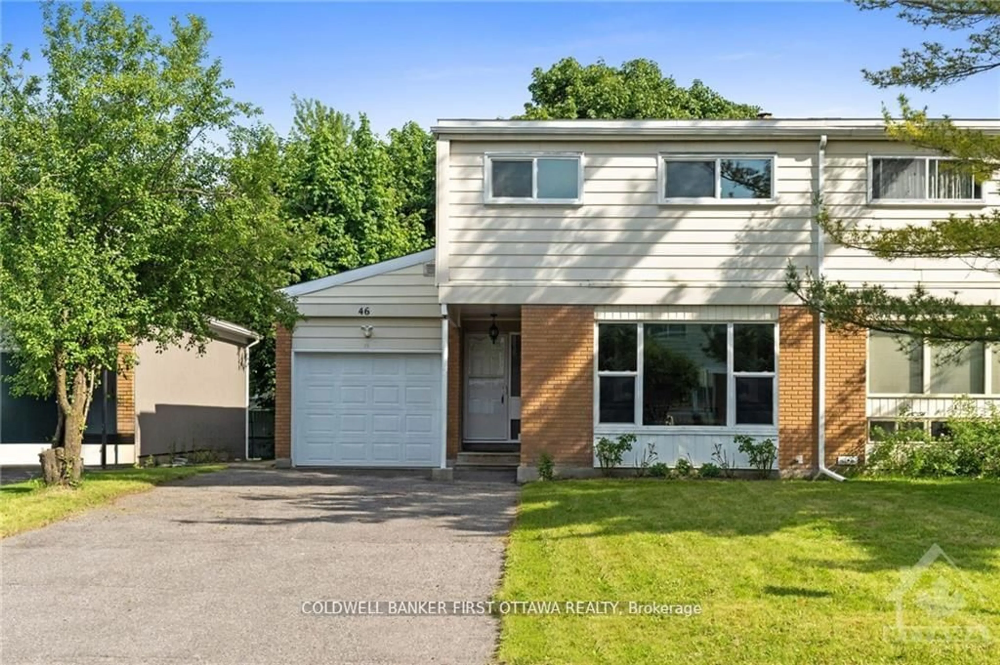 Frontside or backside of a home, cottage for 46 NEWBURY Ave, Cityview - Parkwoods Hills - Rideau Shore Ontario K2E 6K8