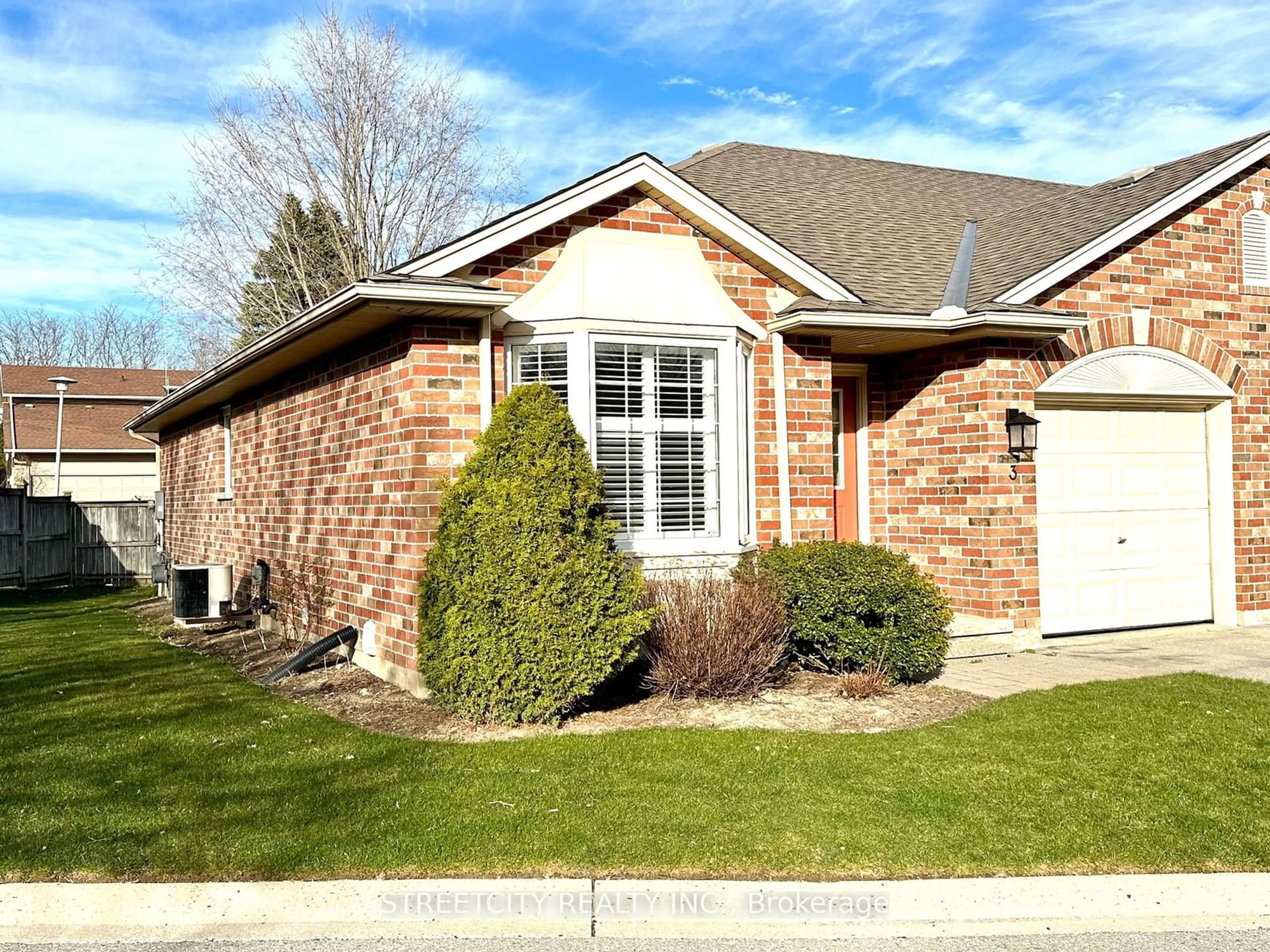 Home with brick exterior material for 1625 ATTAWANDARON Rd #3, London Ontario N6G 3M5