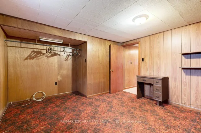 Additional property image - 146 West 3rd St