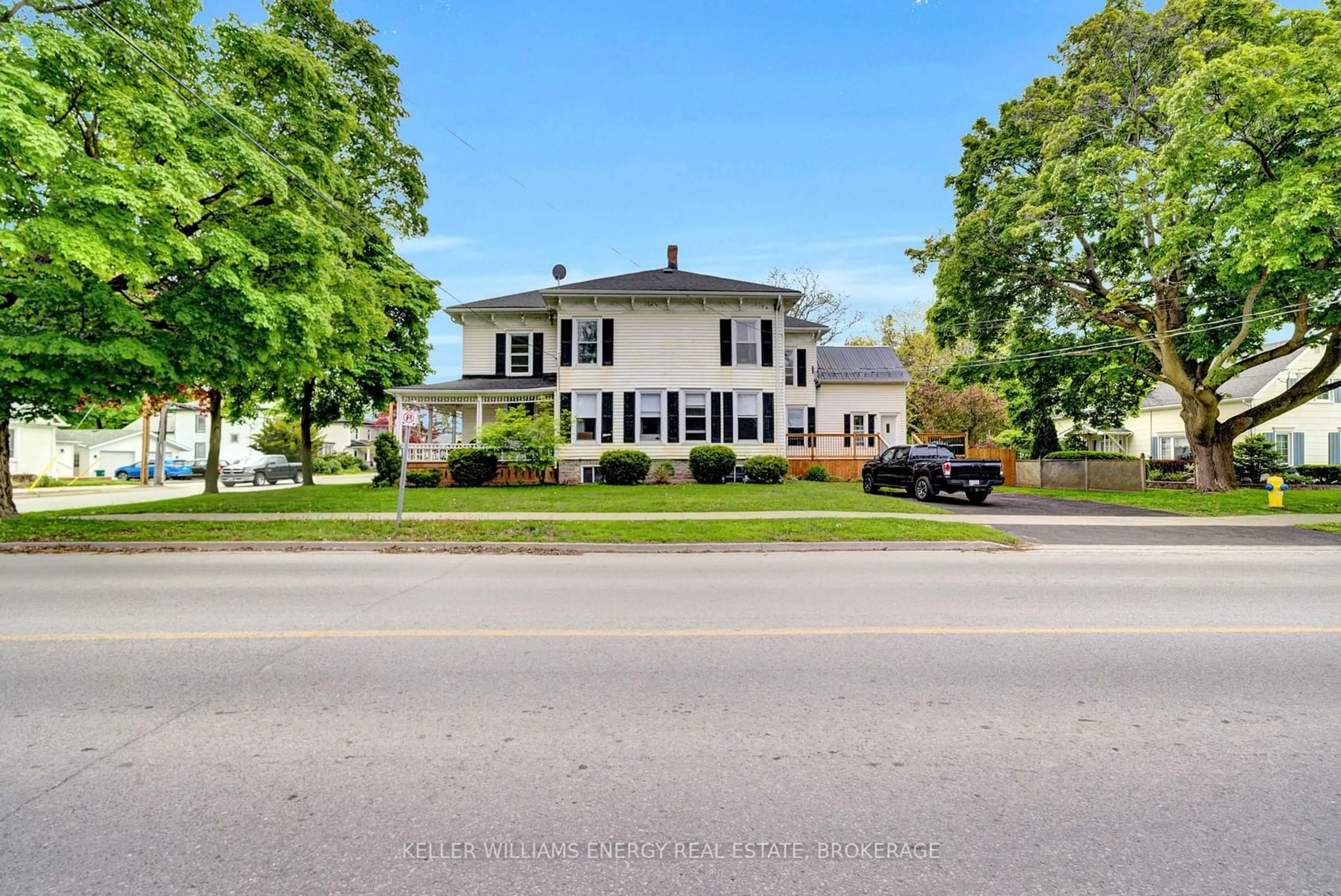 A pic from exterior of the house or condo, the street view for 71 Queen St, Prince Edward County Ontario K0K 2T0