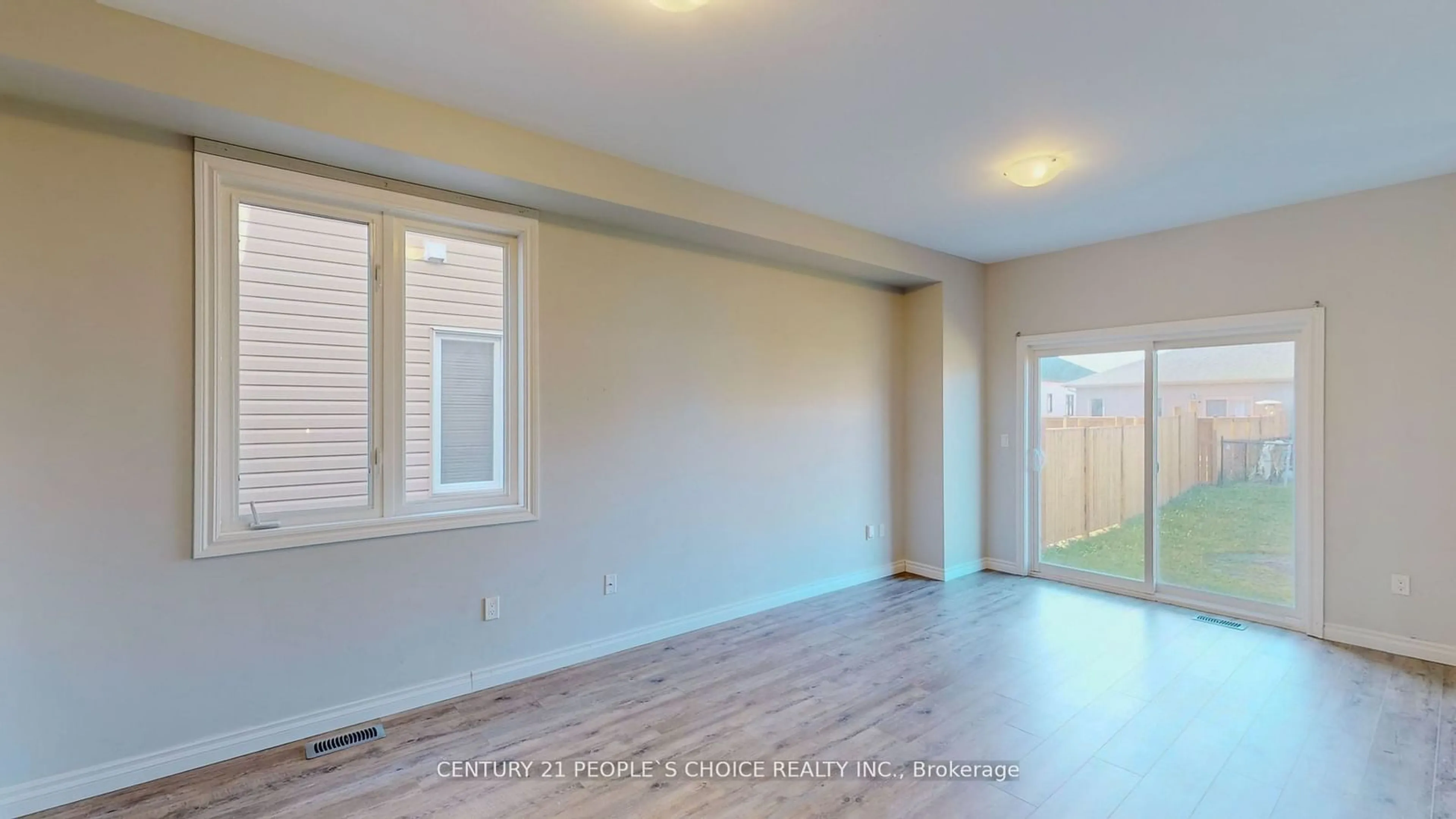 A pic of a room, wood floors for 14 Tegan Crt, Loyalist Ontario K0H 2H0