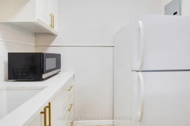 Additional property image - 57 Mericourt Rd Unit 201