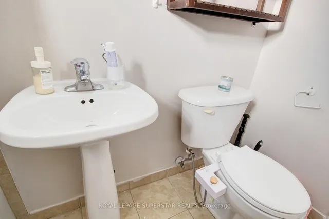 Additional property image - 57 Mericourt Rd Unit 201