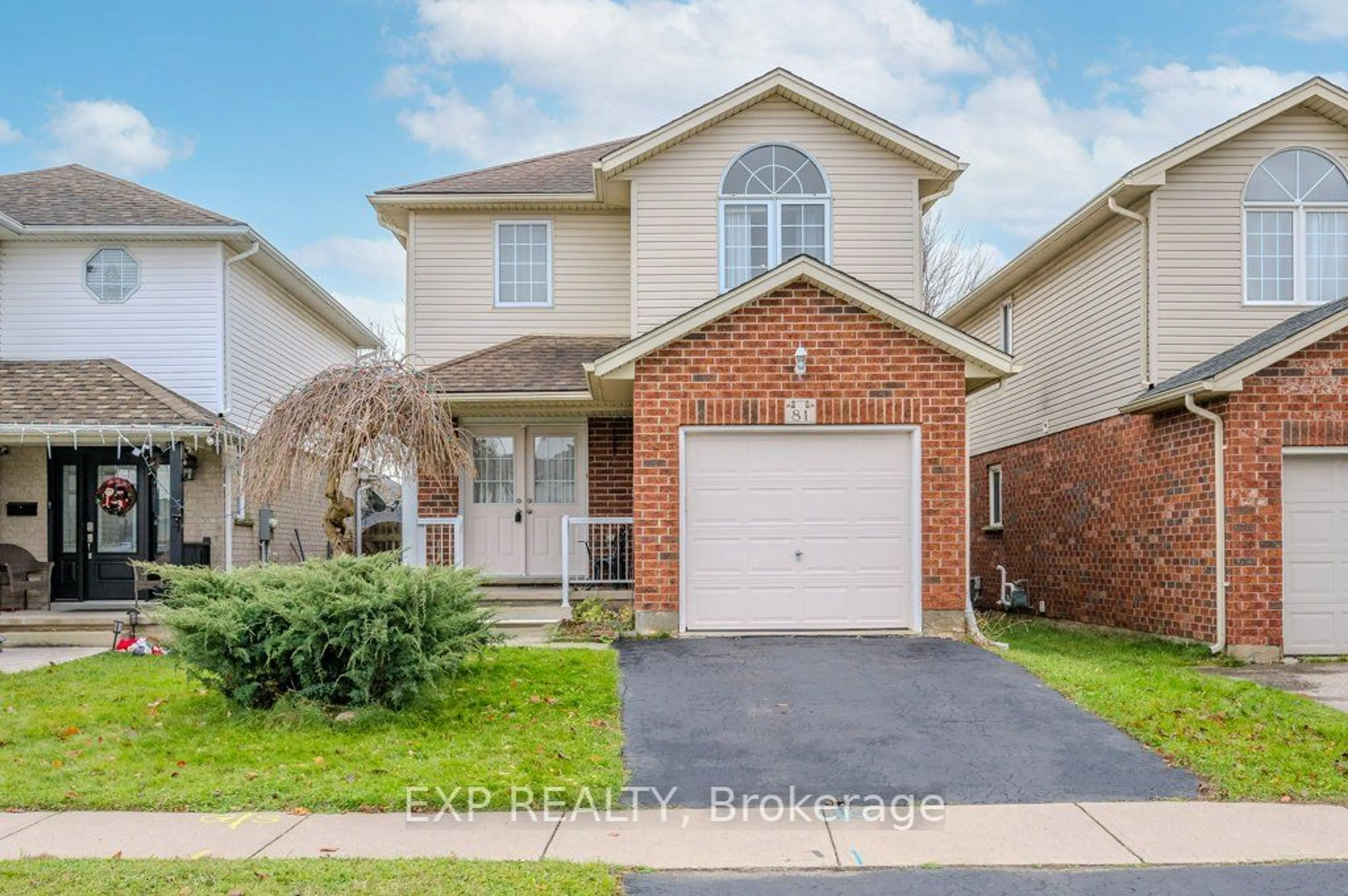 Frontside or backside of a home, cottage for 81 Windflower Dr, Kitchener Ontario N2E 4B3