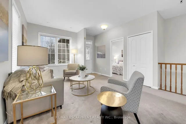 Additional property image - 81 Valridge Dr Unit 8