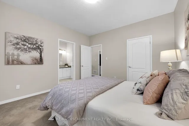 Additional property image - 81 Valridge Dr Unit 8