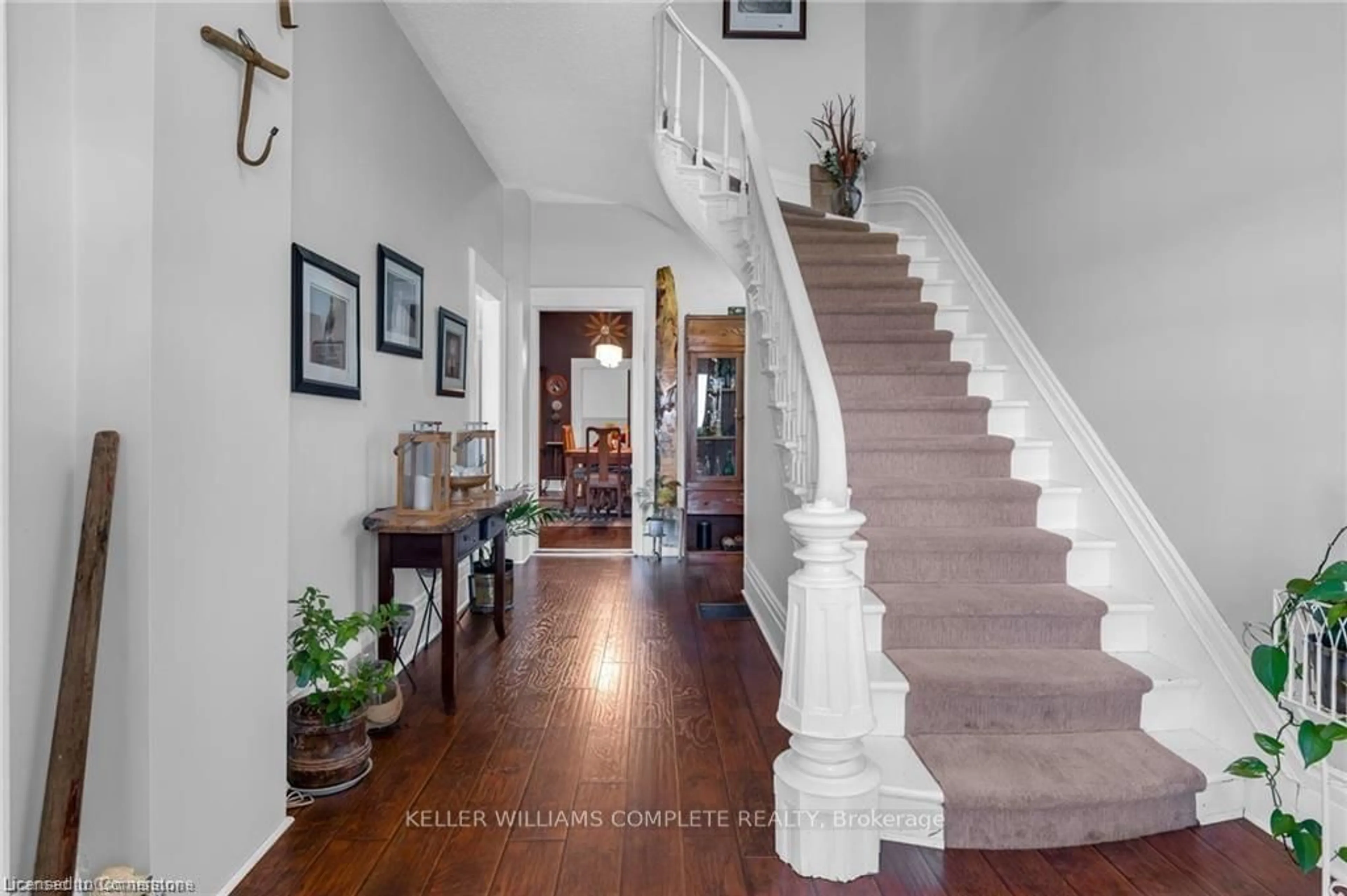 Indoor foyer, wood floors for 155 Bishopsgate Rd, Brant Ontario N0E 1R0