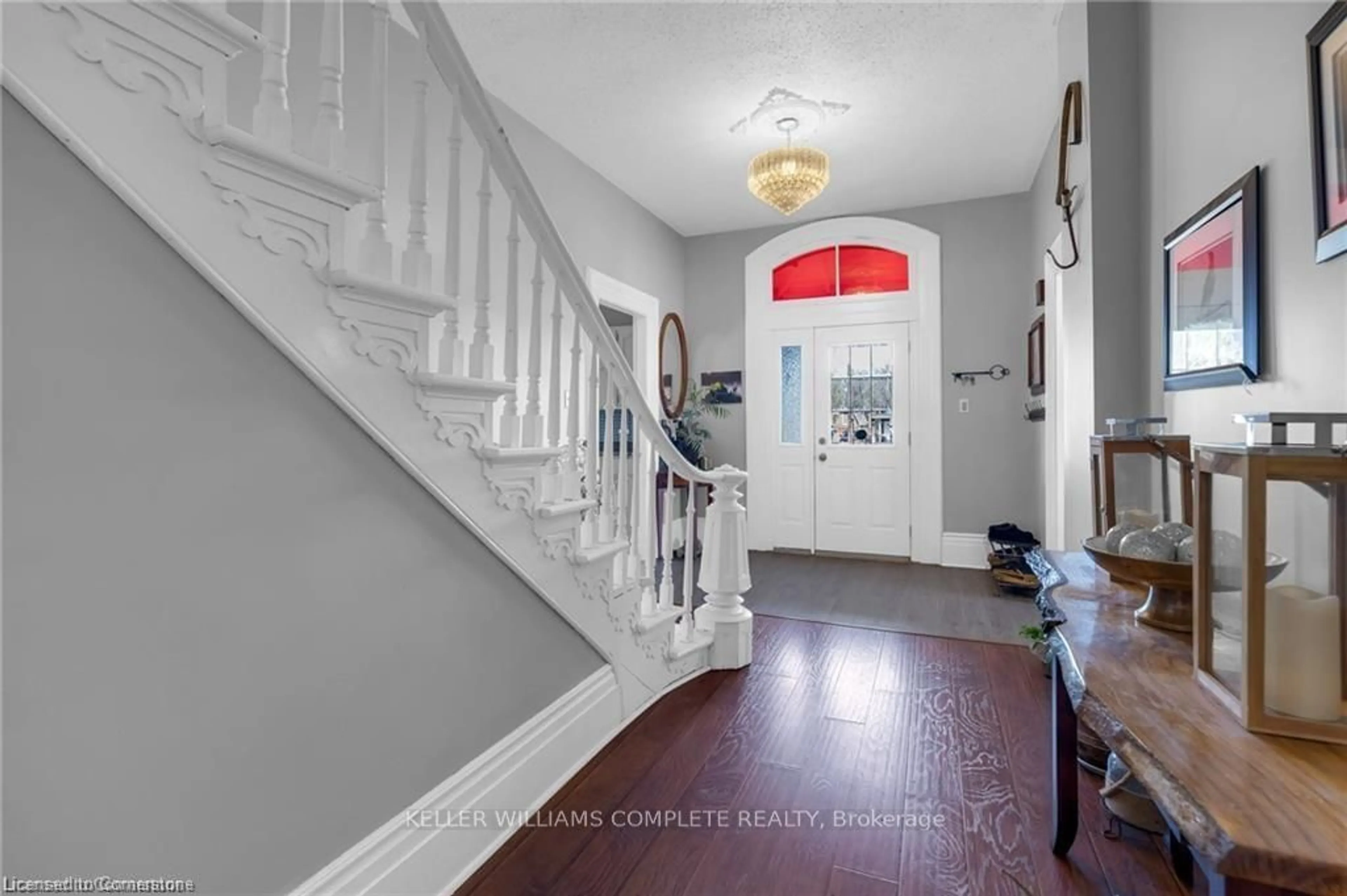 Indoor entryway, wood floors for 155 Bishopsgate Rd, Brant Ontario N0E 1R0