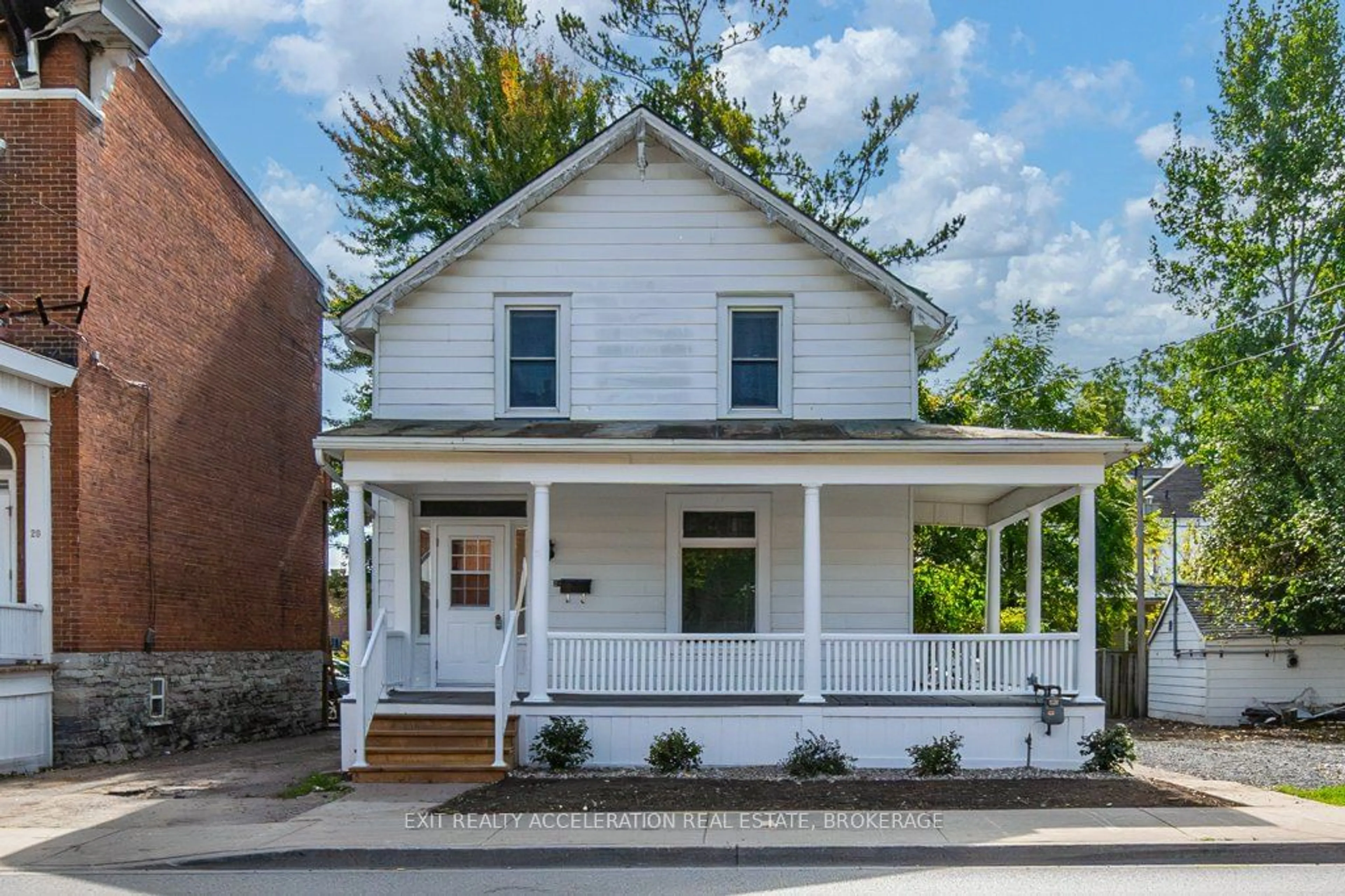 Frontside or backside of a home, cottage for 24 Bridge St, Greater Napanee Ontario K7R 2C3