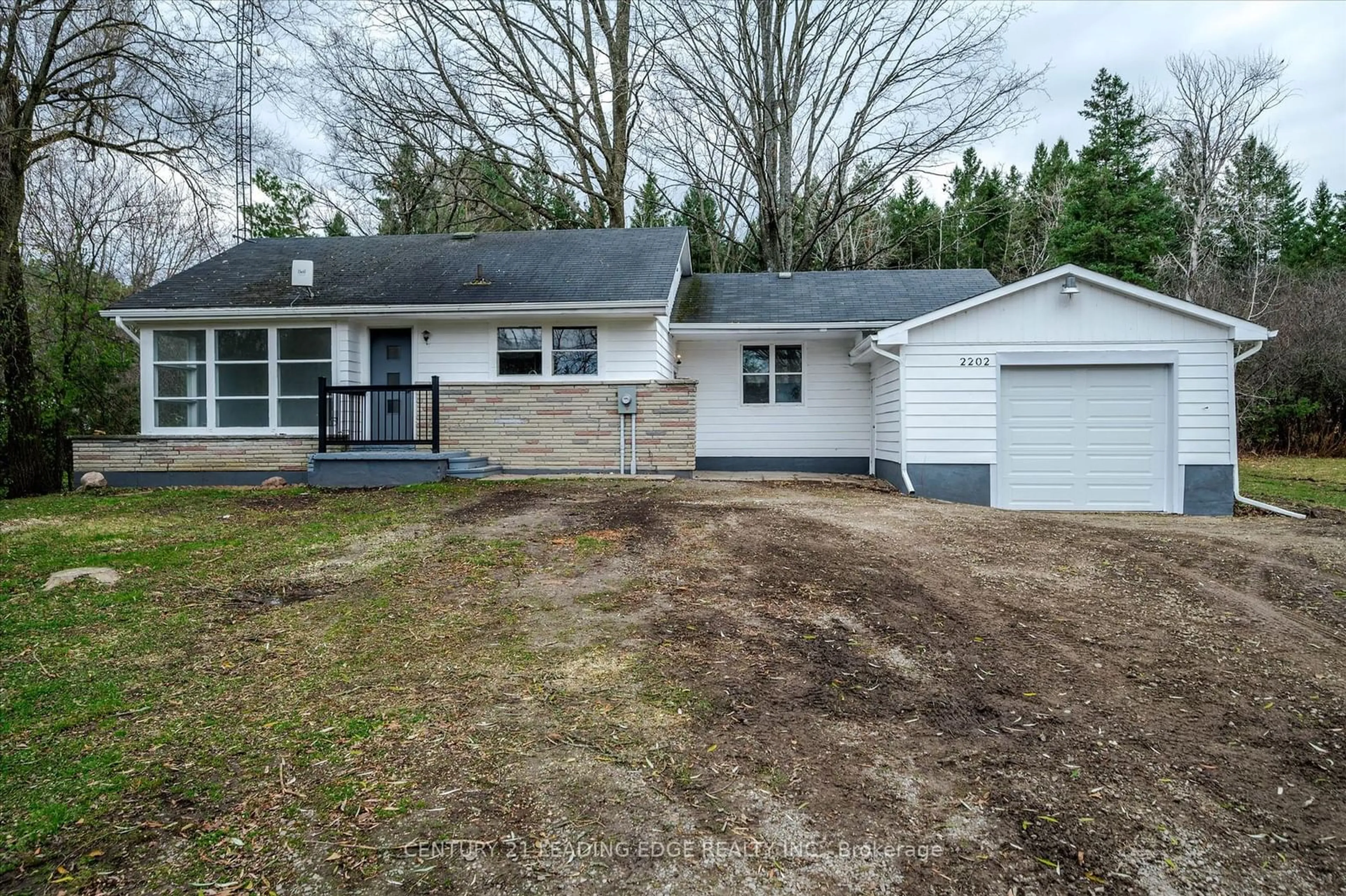 Frontside or backside of a home, cottage for 2202 Davis Rd, Cavan Monaghan Ontario K9J 6X4