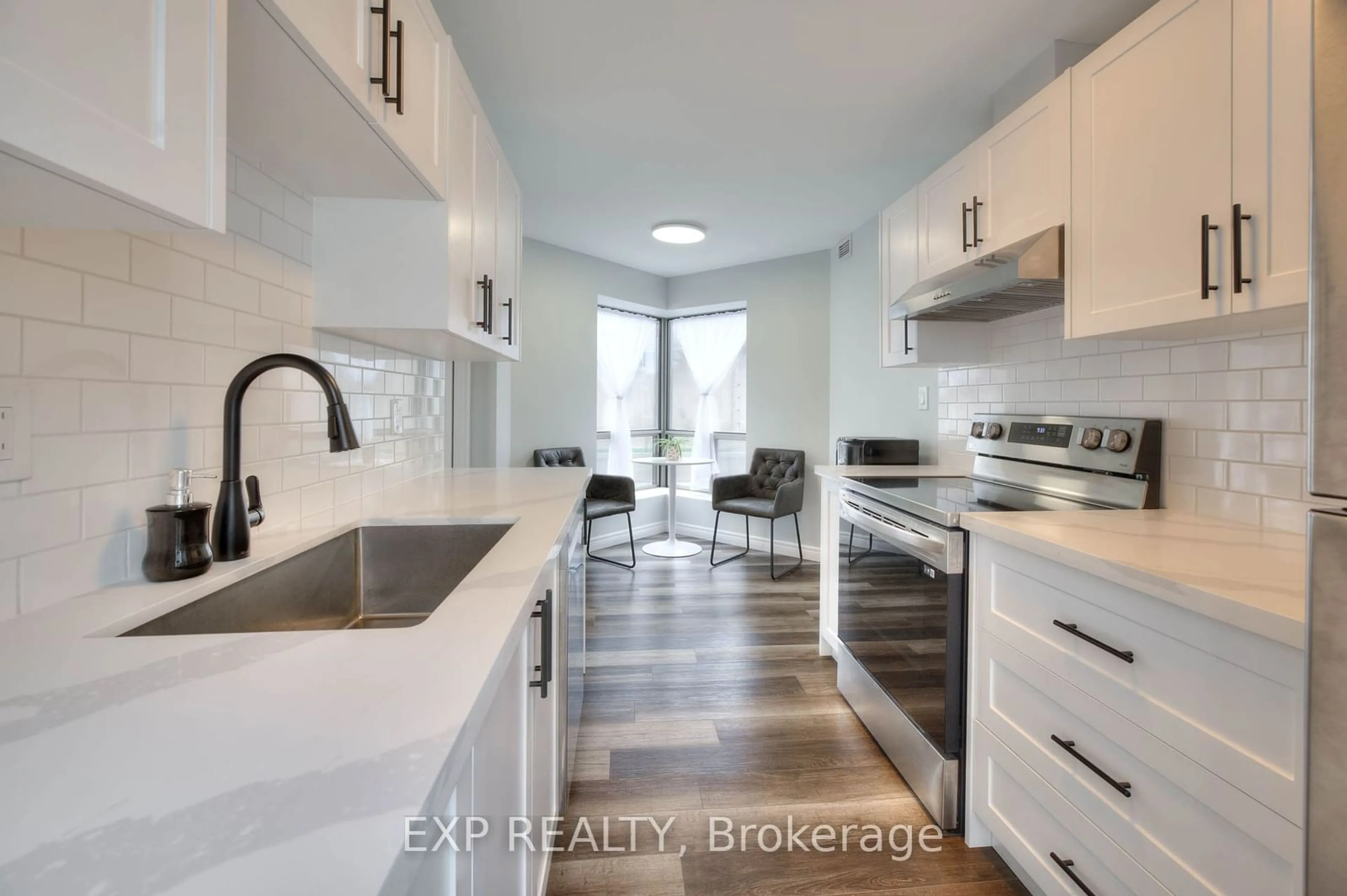 Open concept kitchen for 300 Keats Way #101, Waterloo Ontario N2L 6E6