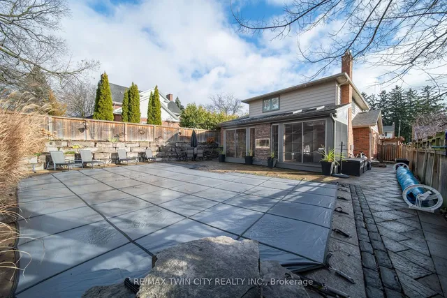 Additional property image - 33 Woodview Cres