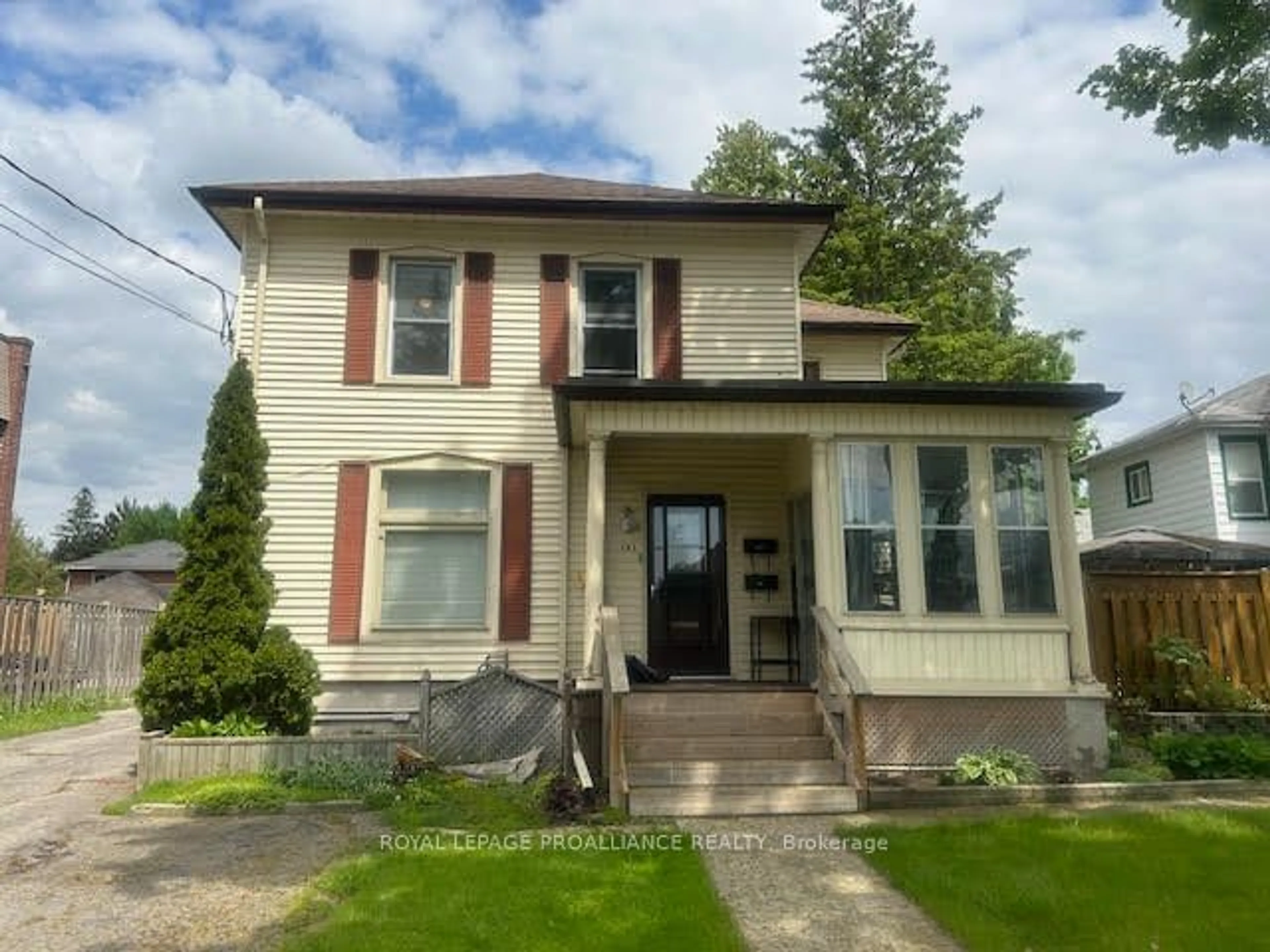 Frontside or backside of a home, cottage for 161 Foster Ave, Belleville Ontario K8N 3P8